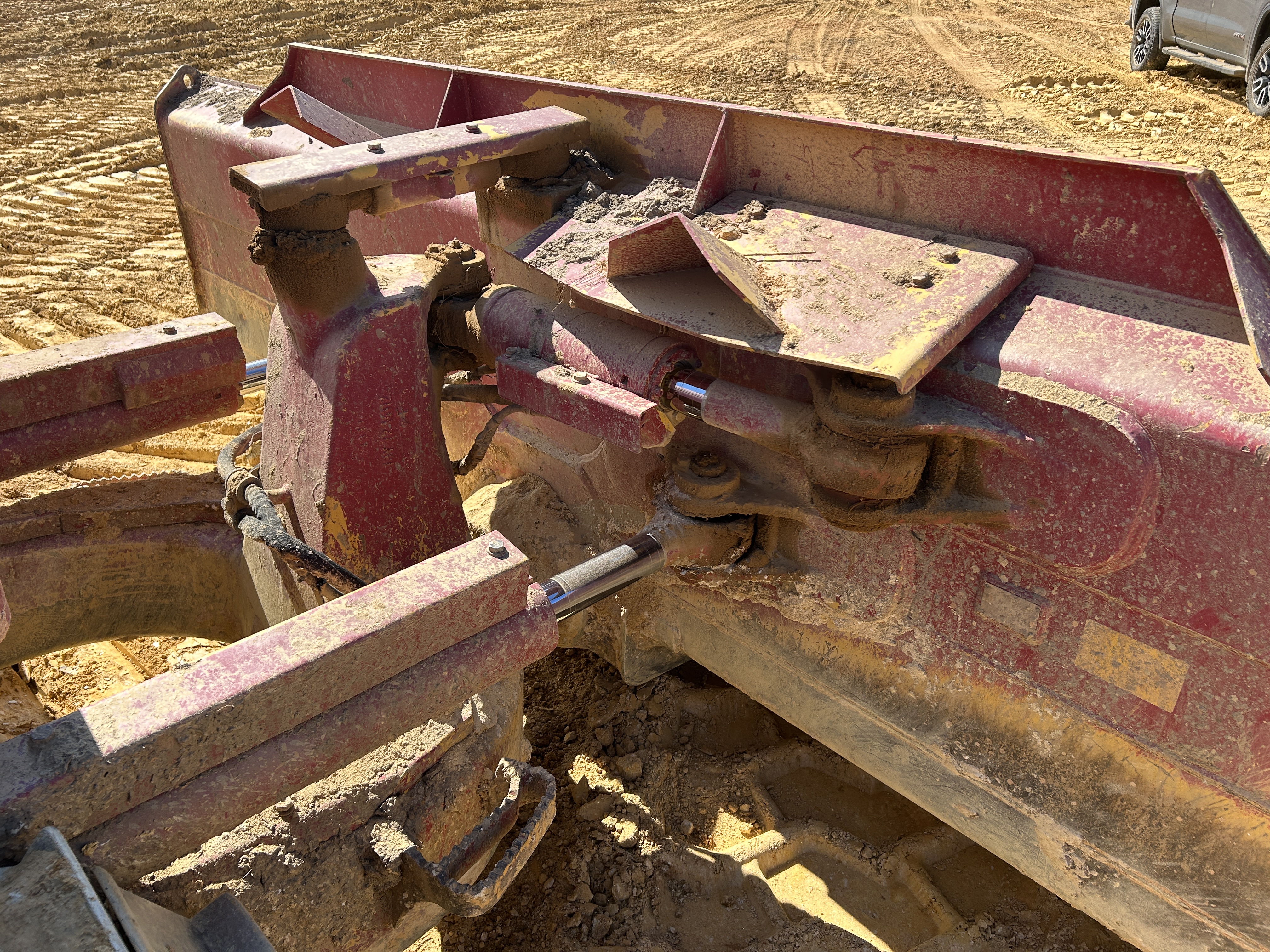 Used 2018 Komatsu D61PXi-24