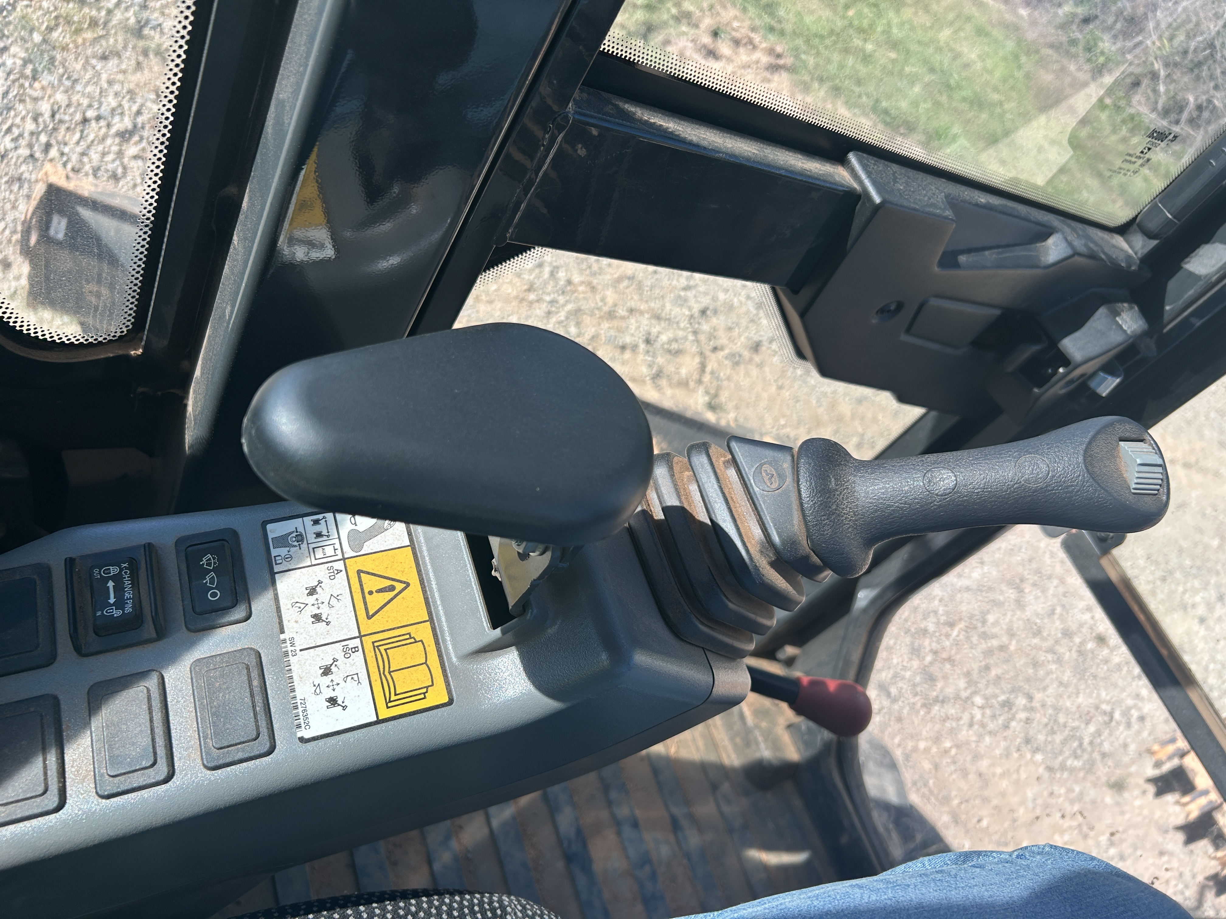 Used 2024 Bobcat E60 R2