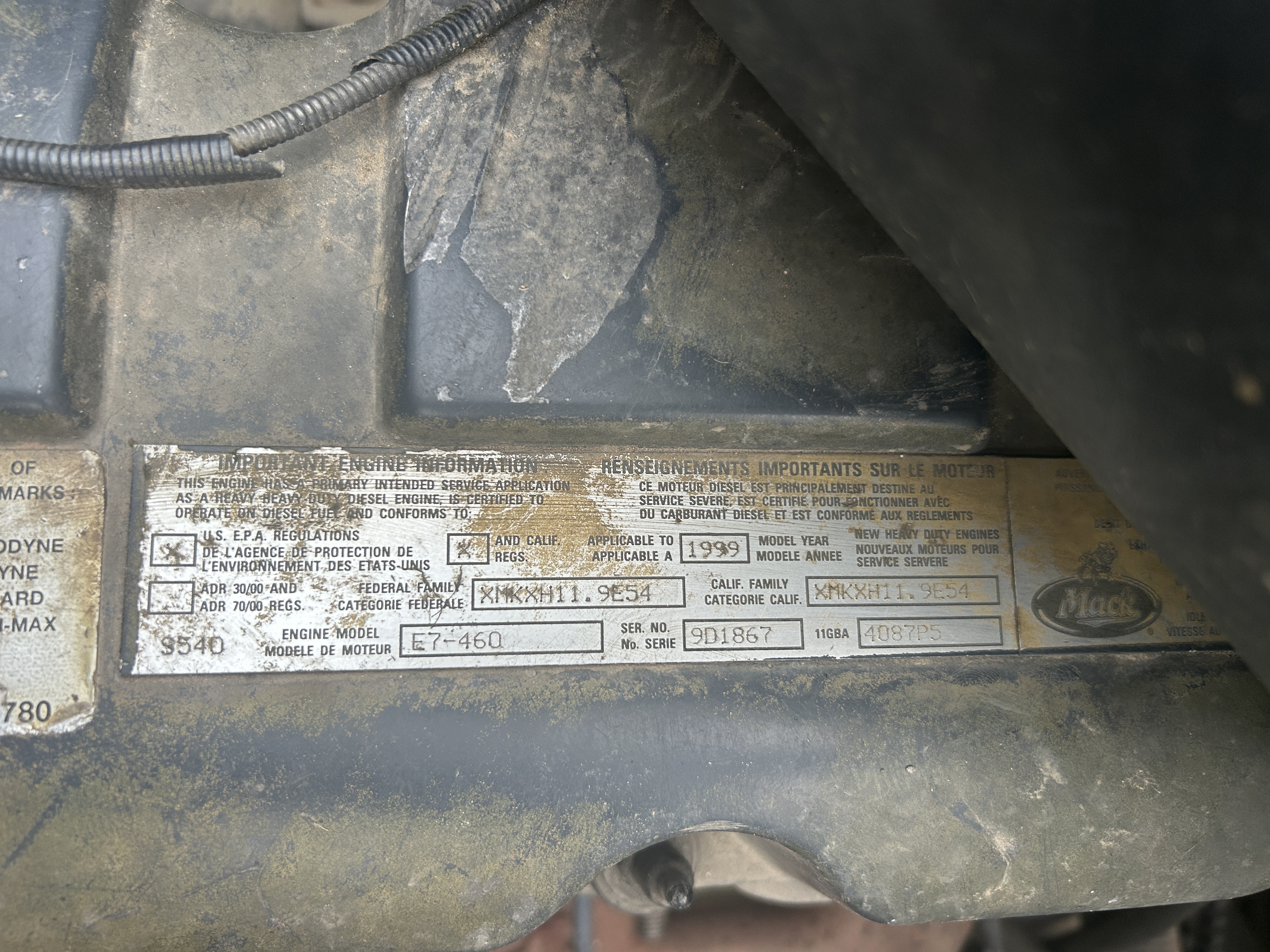 Used 1999 Mack CH613 Heavy Haul Road Tractor