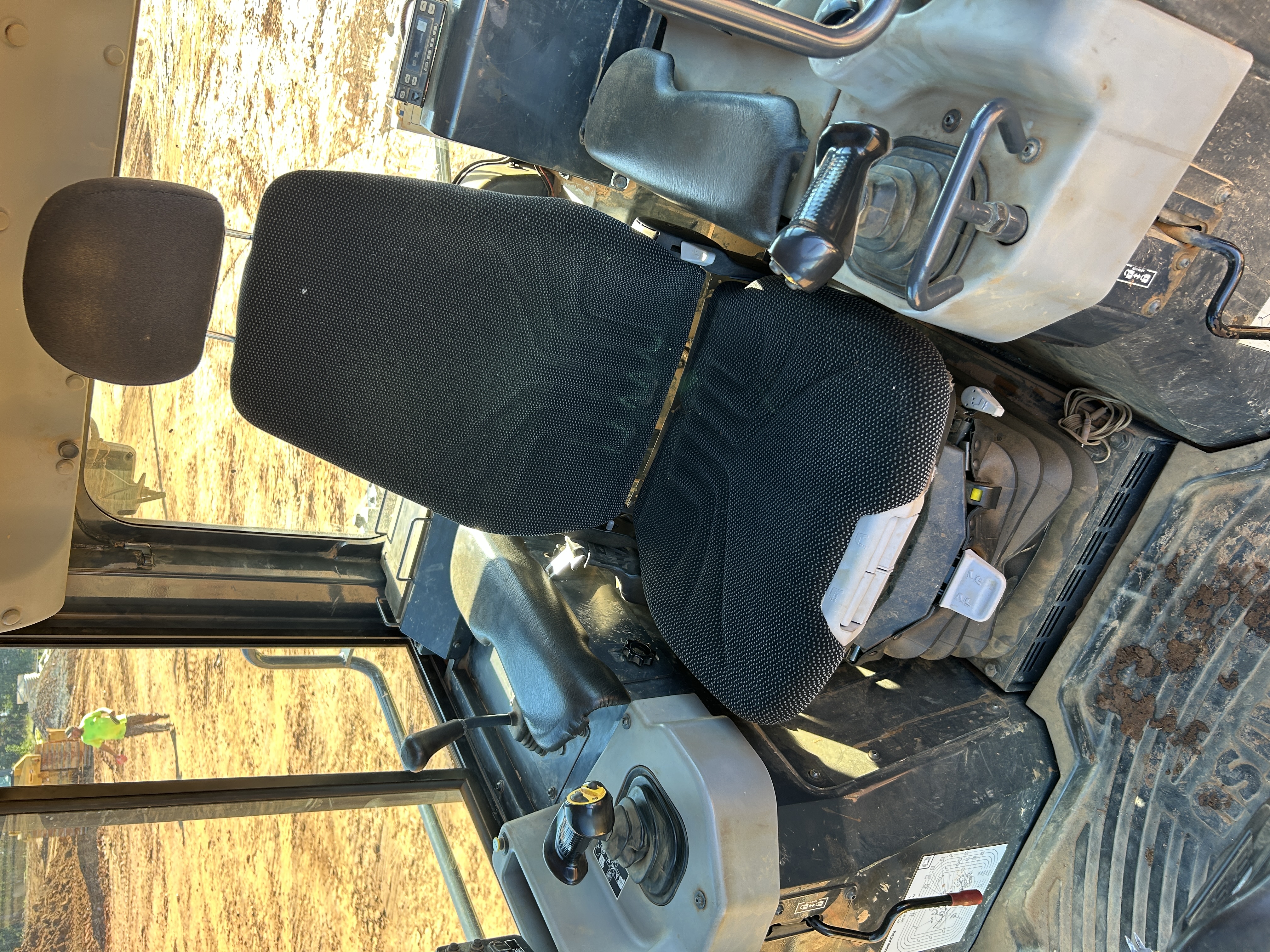 Used 2016 Komatsu D61PXi-23