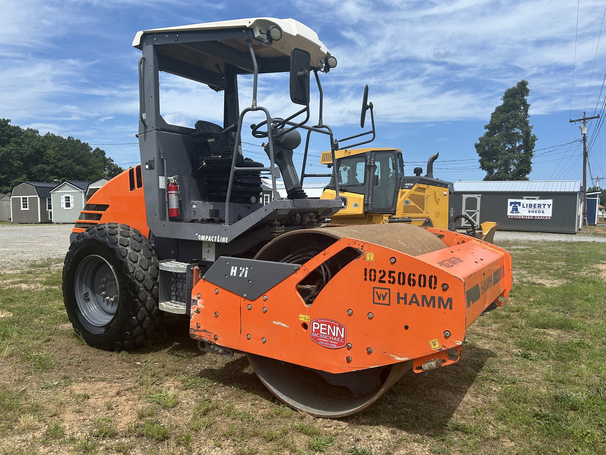 Used 2018 Hamm H7i 66" Smooth Drum Compactor