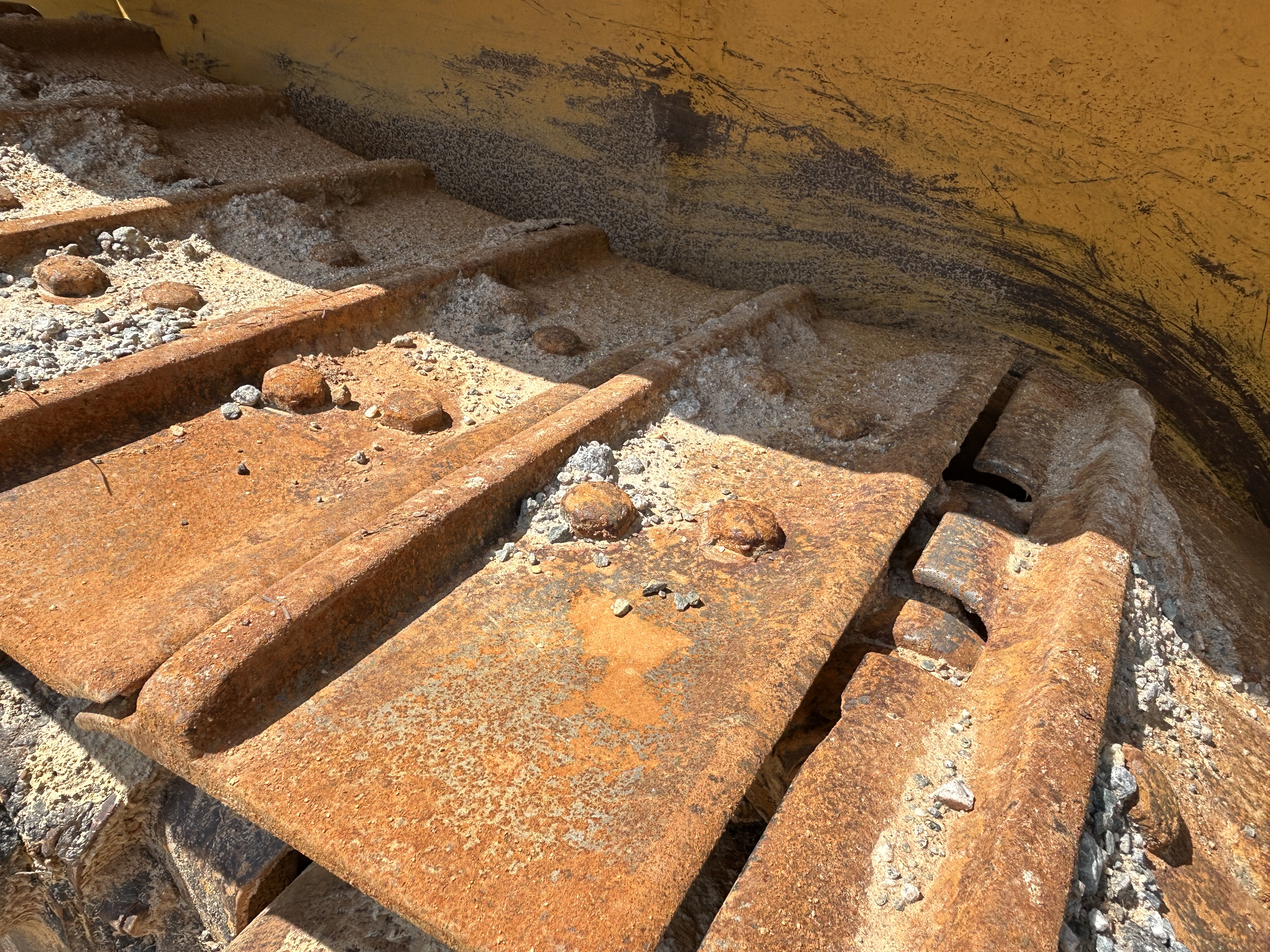 Used 2009 DEERE 950J (D7R size) with ripper