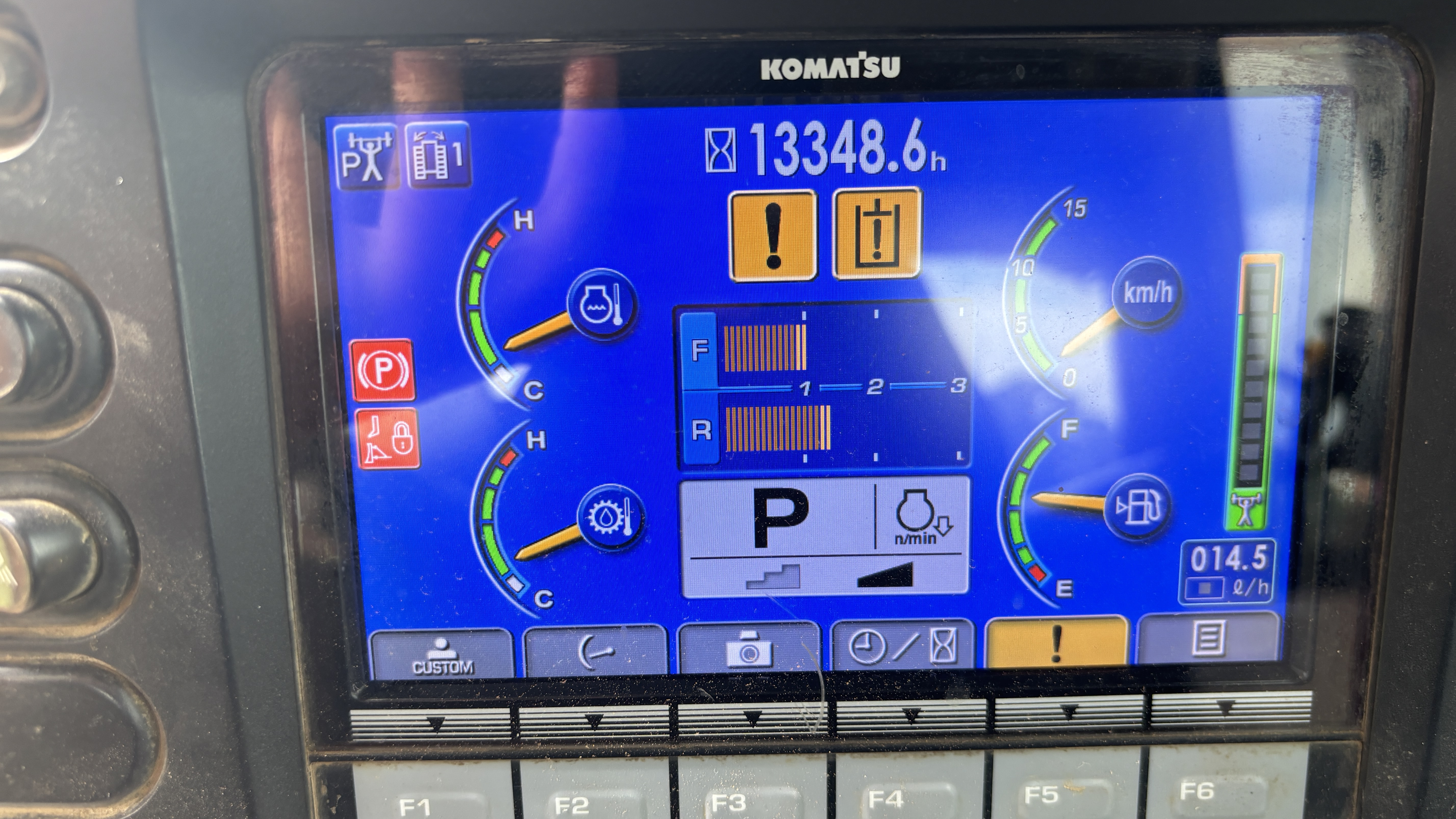 Used Nice 2013 Komatsu D61PXI-23 with BRAND NEW UNDER CARRAIGE
