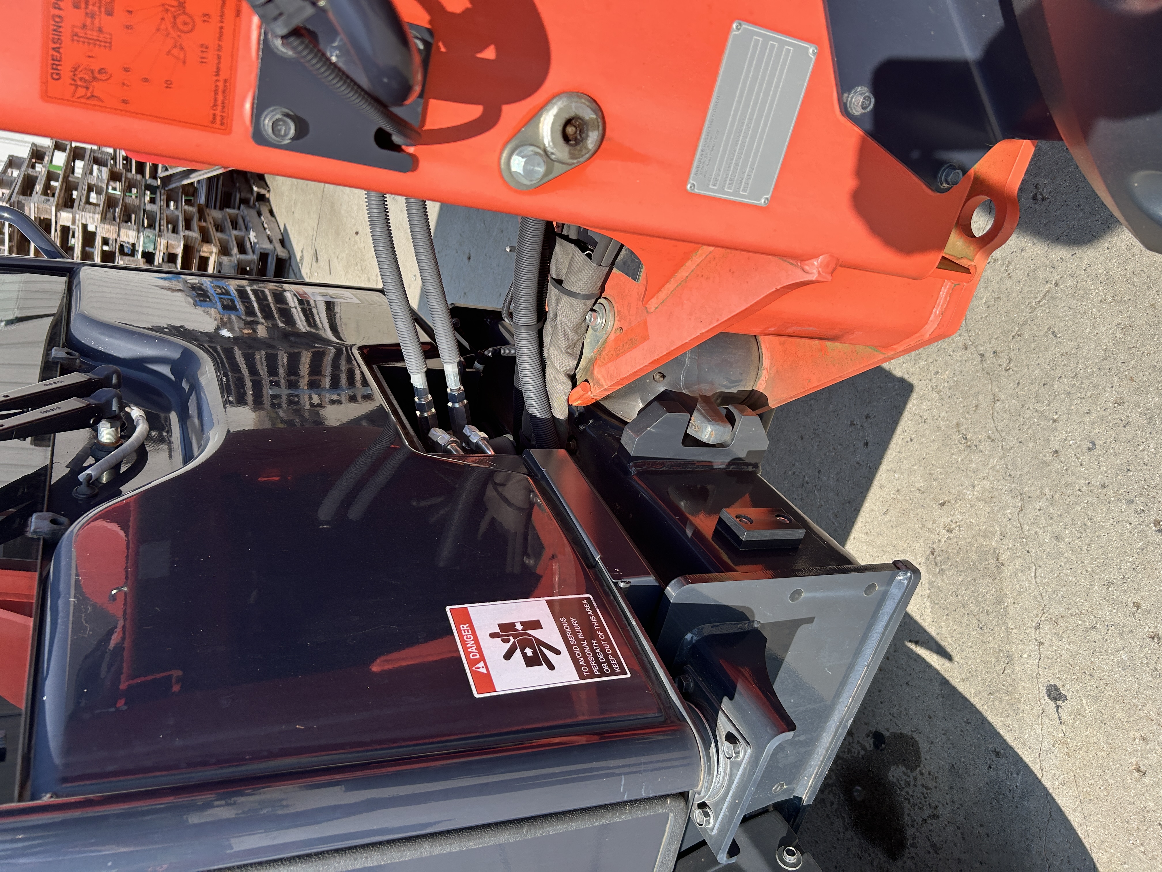 Used 2020 Kubota R630 wheel loader - never used in contruction!