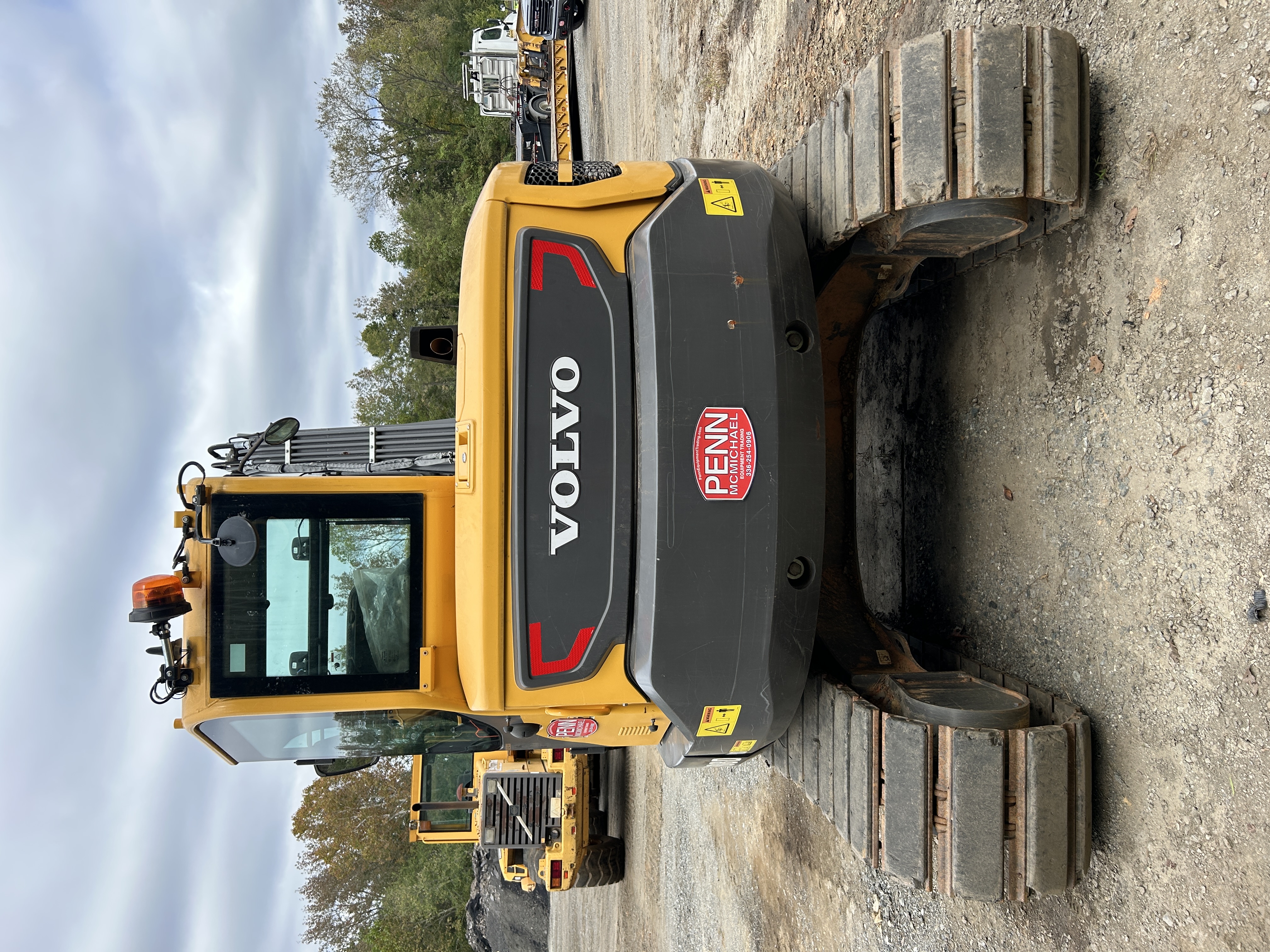 Used 2022 Volvo ECR88D PRO with only 654 hrs, loaded!