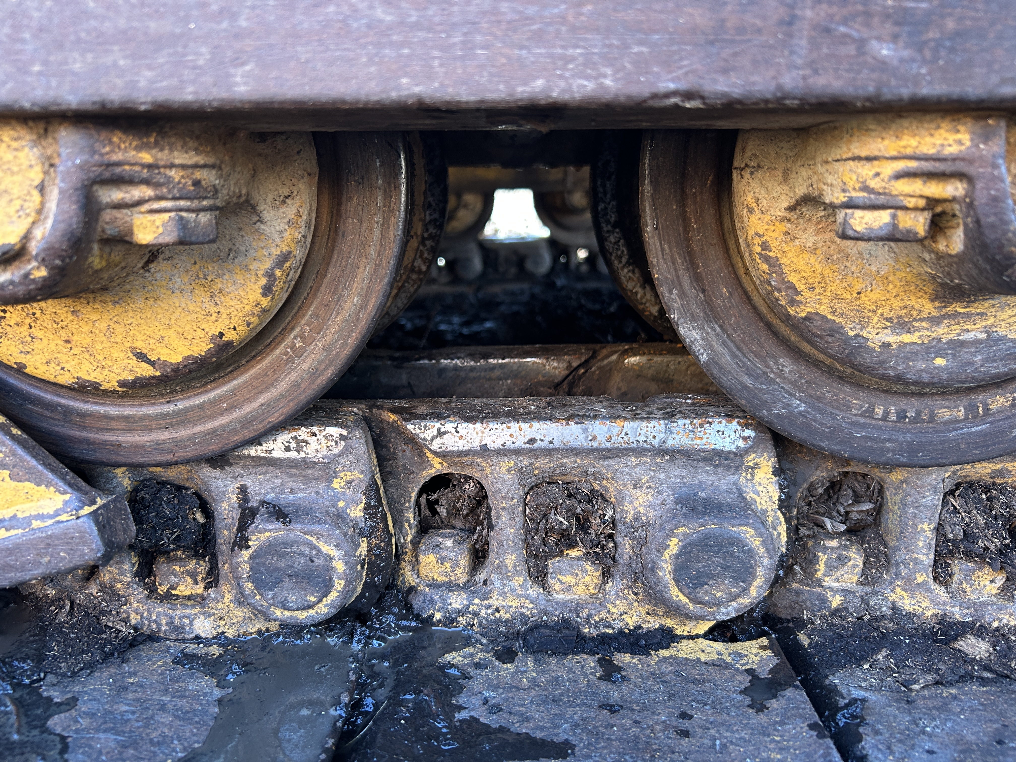 Used 2005 Deere 655C II