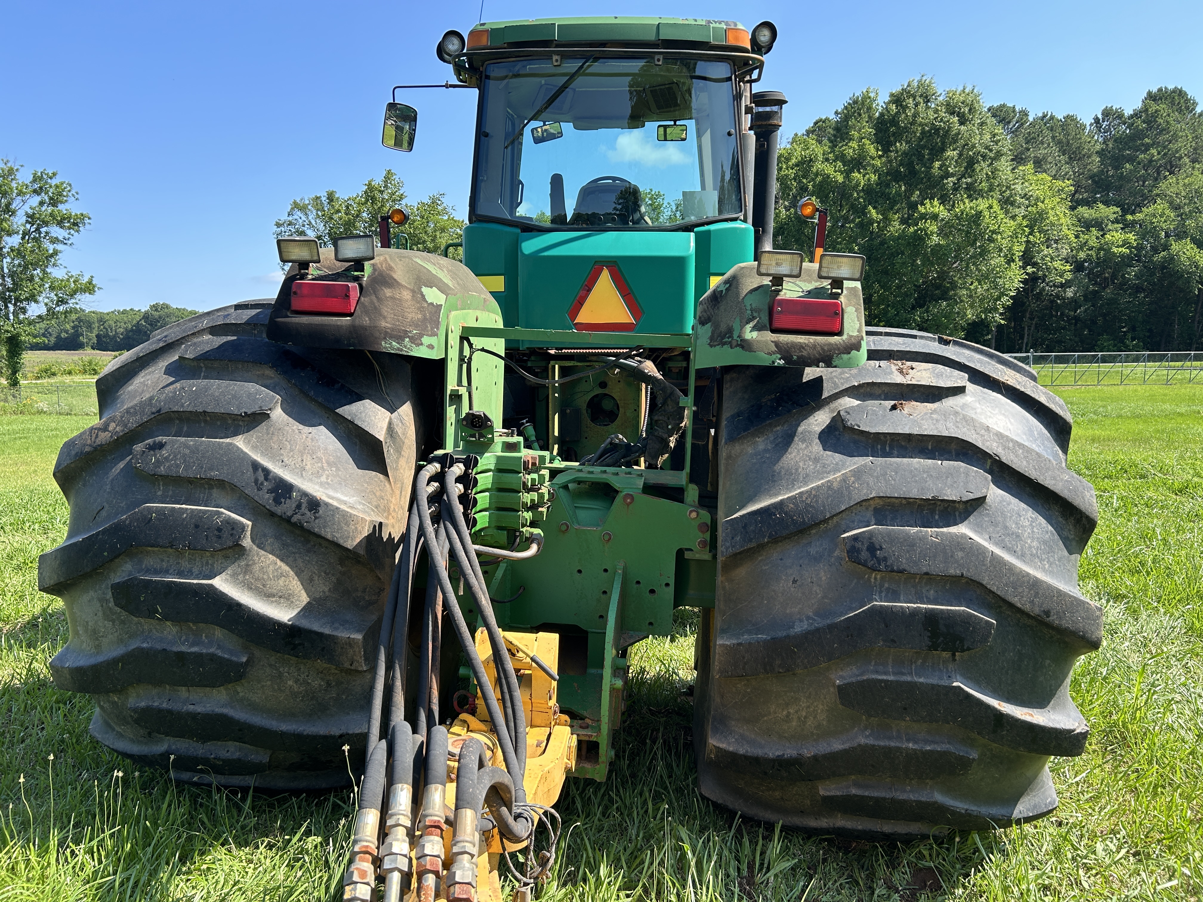 Used 2000 Deere 9400 with 4400 original hours