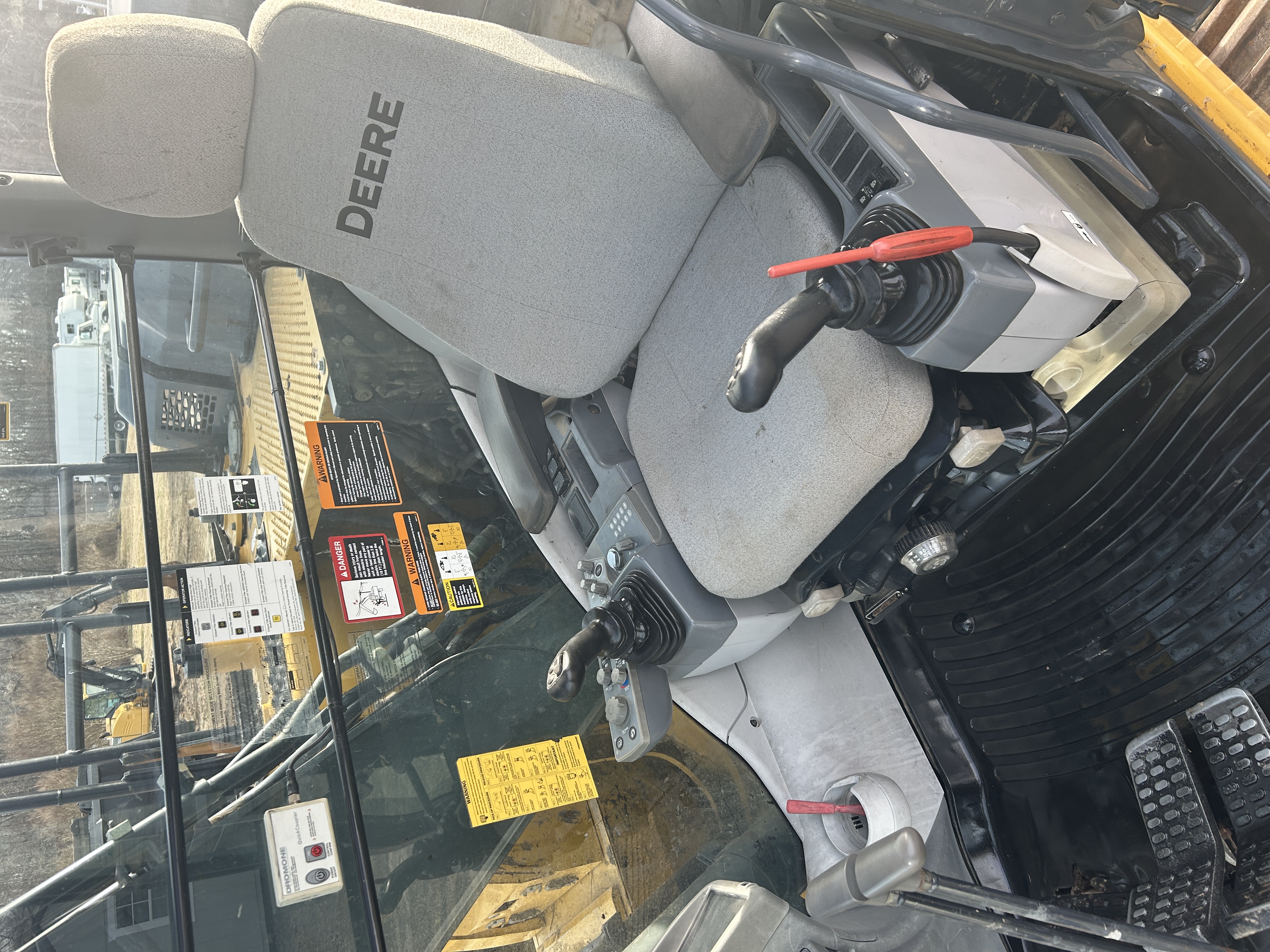 Used 2019 Deere 130G