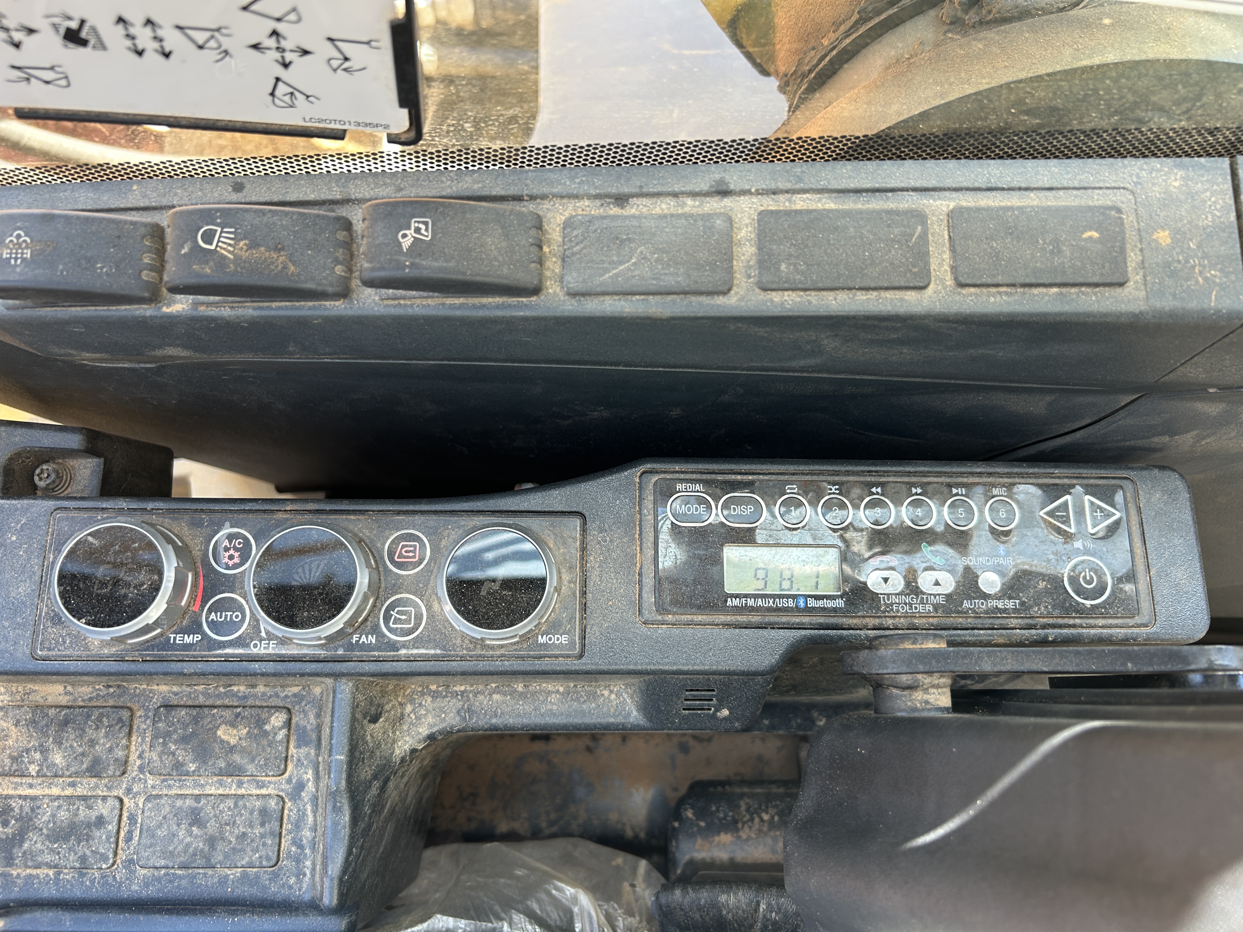 Used 2022 Kobelco SK210LC-11