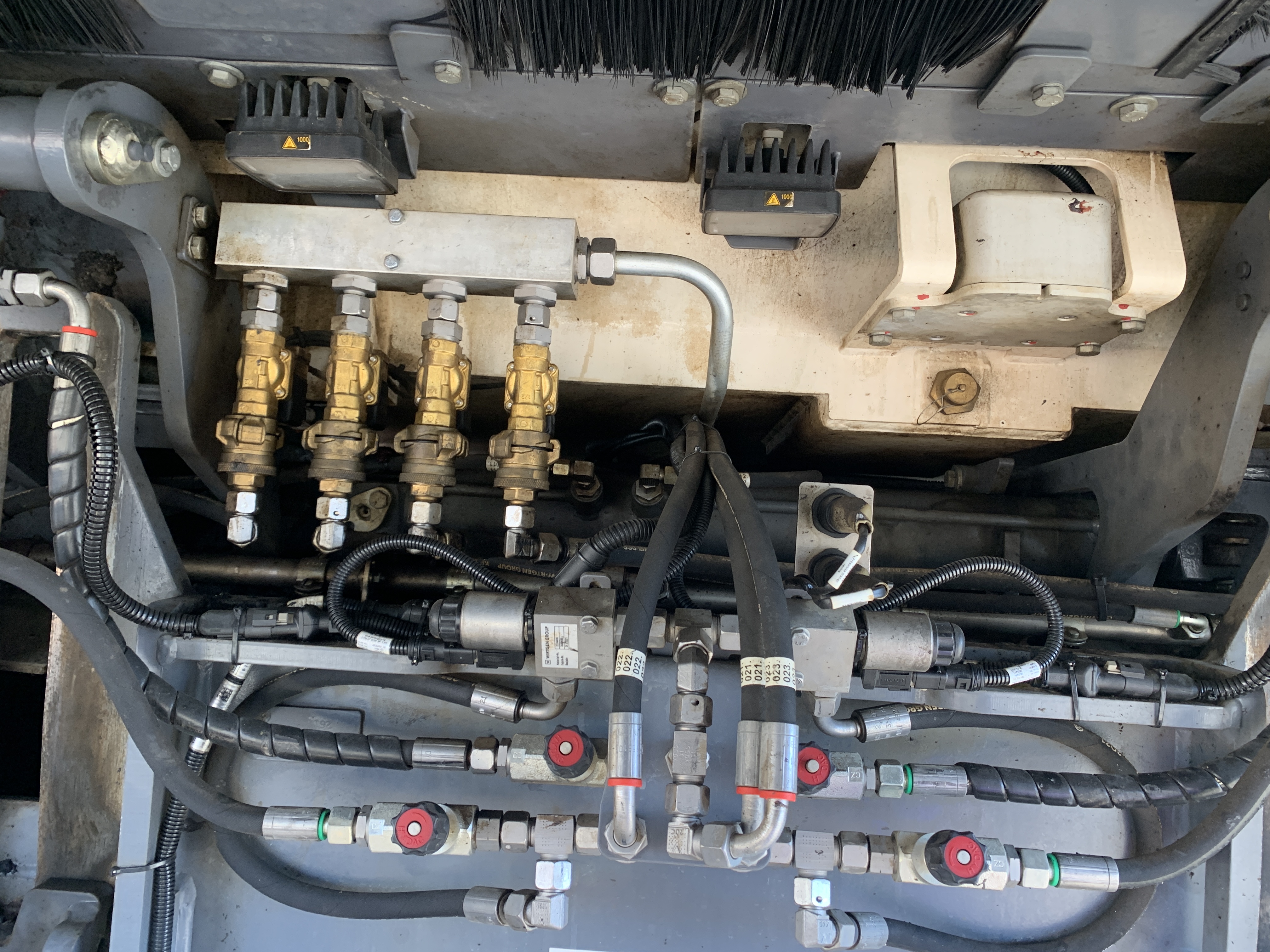 Used 2022 Wirtgen W210Fi