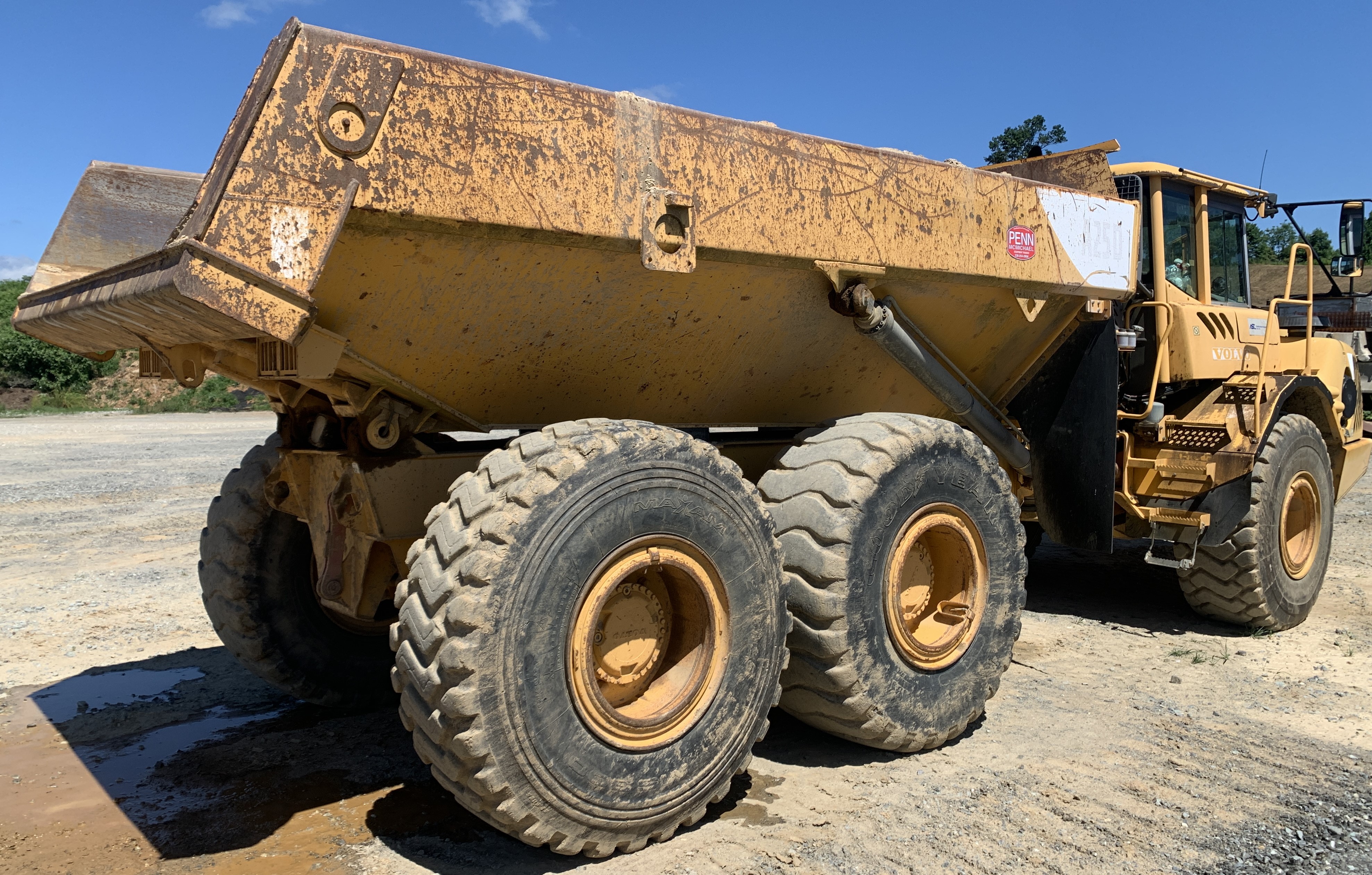 Used 2005 Volvo A25D