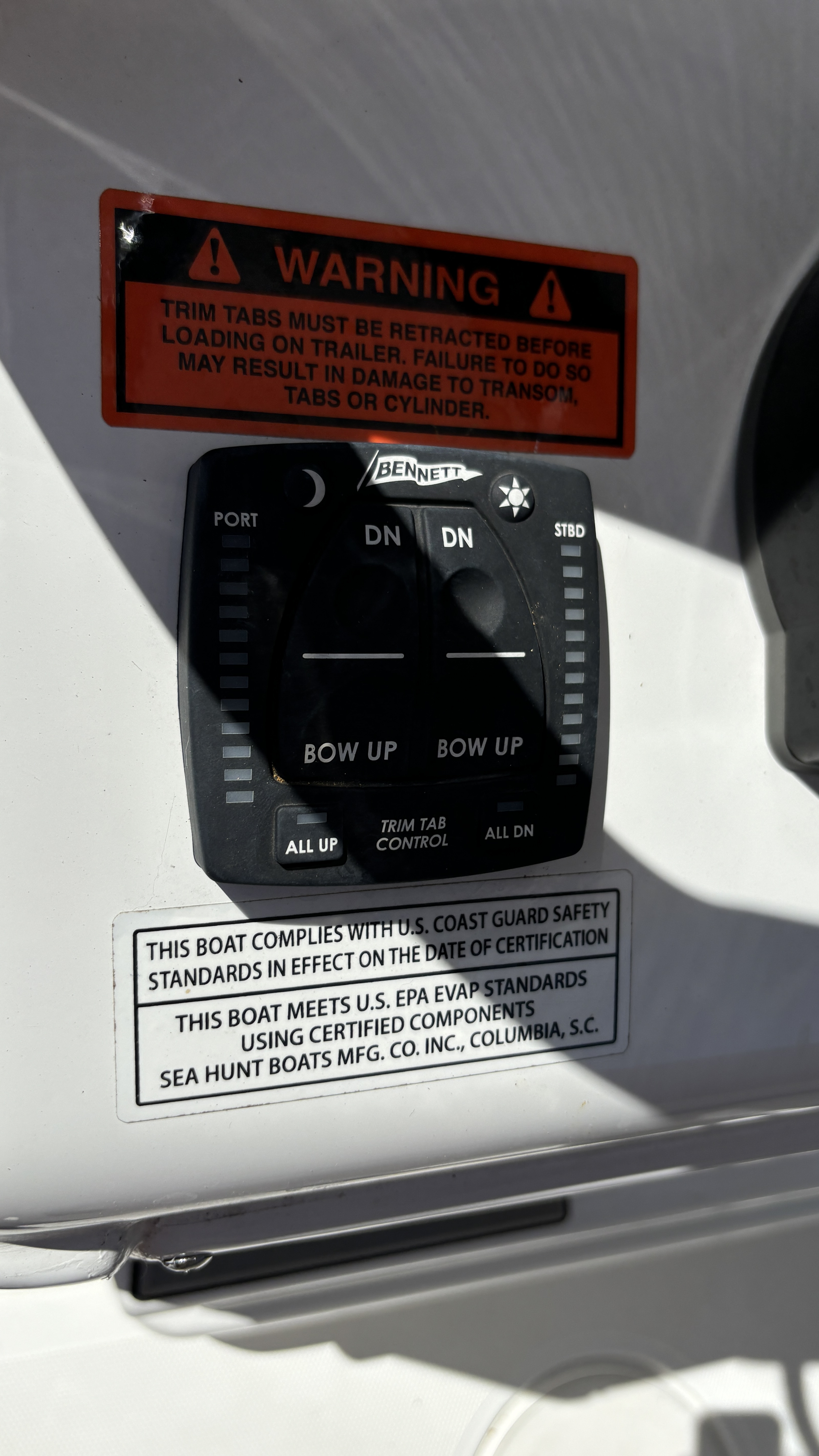 Used 2022 Sea Hunt Ultra 265SE