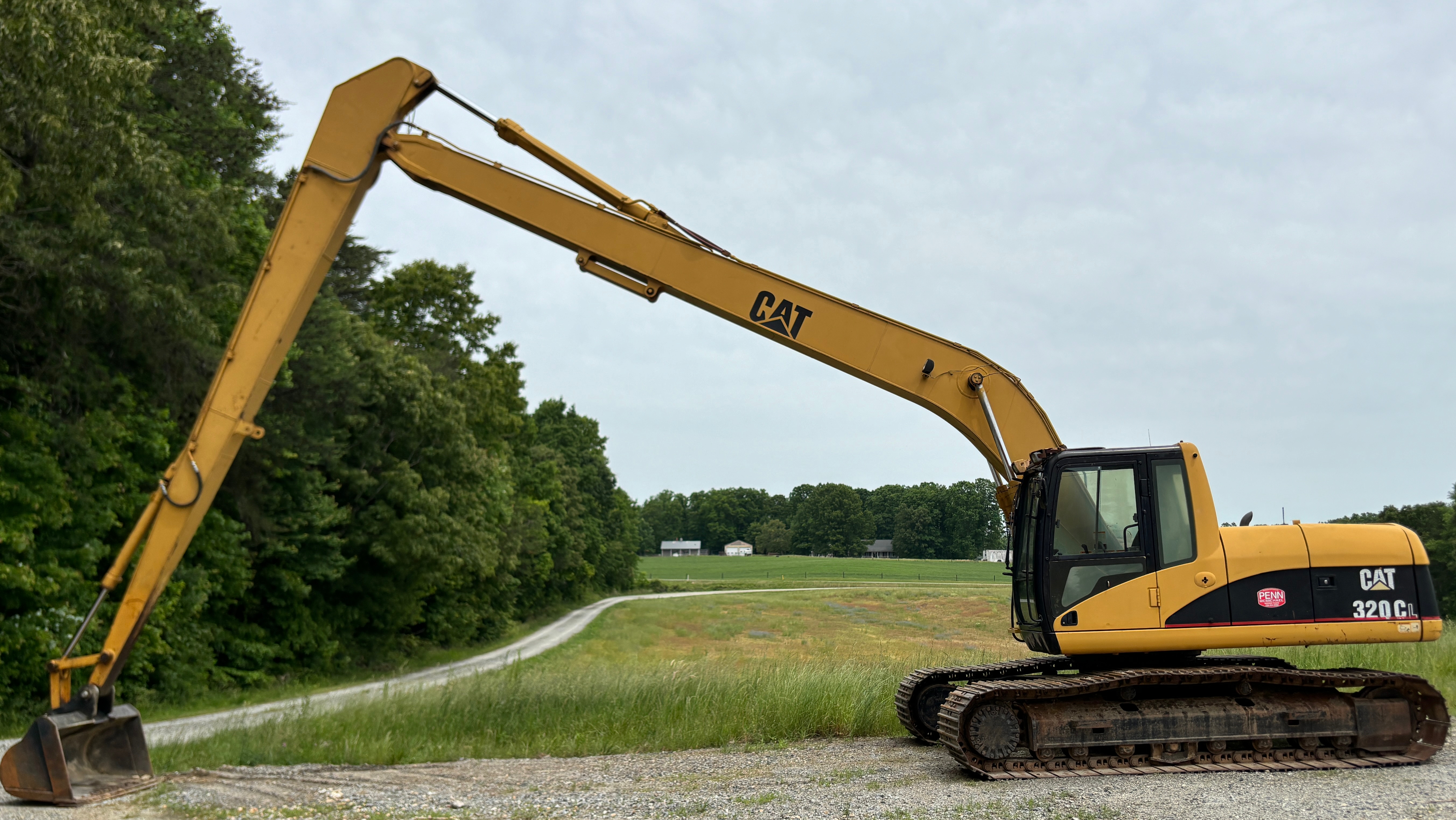 Used 2002 CATERPILLAR 320CL