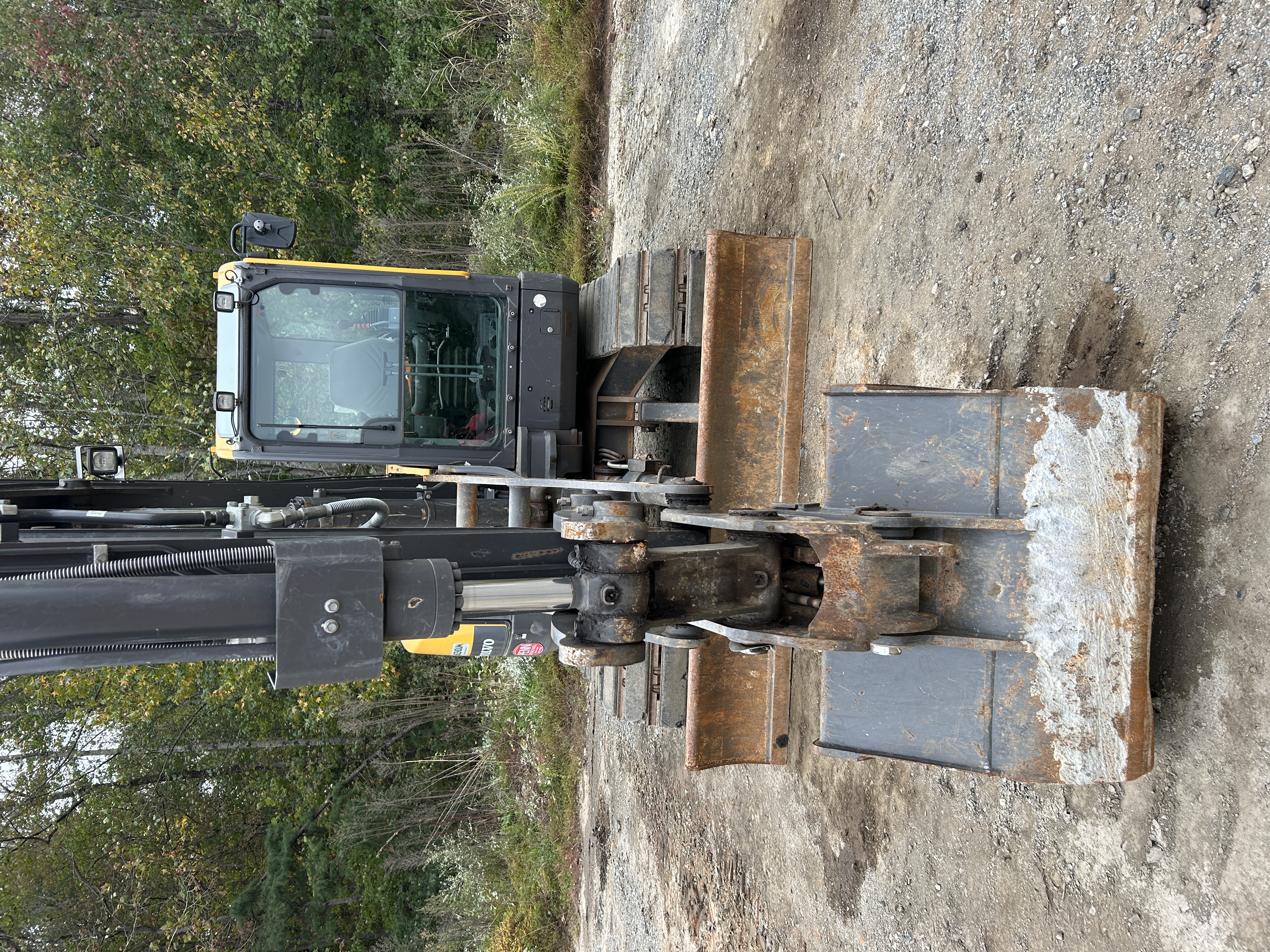 Used 2022 Volvo ECR88D PRO with only 654 hrs, loaded!