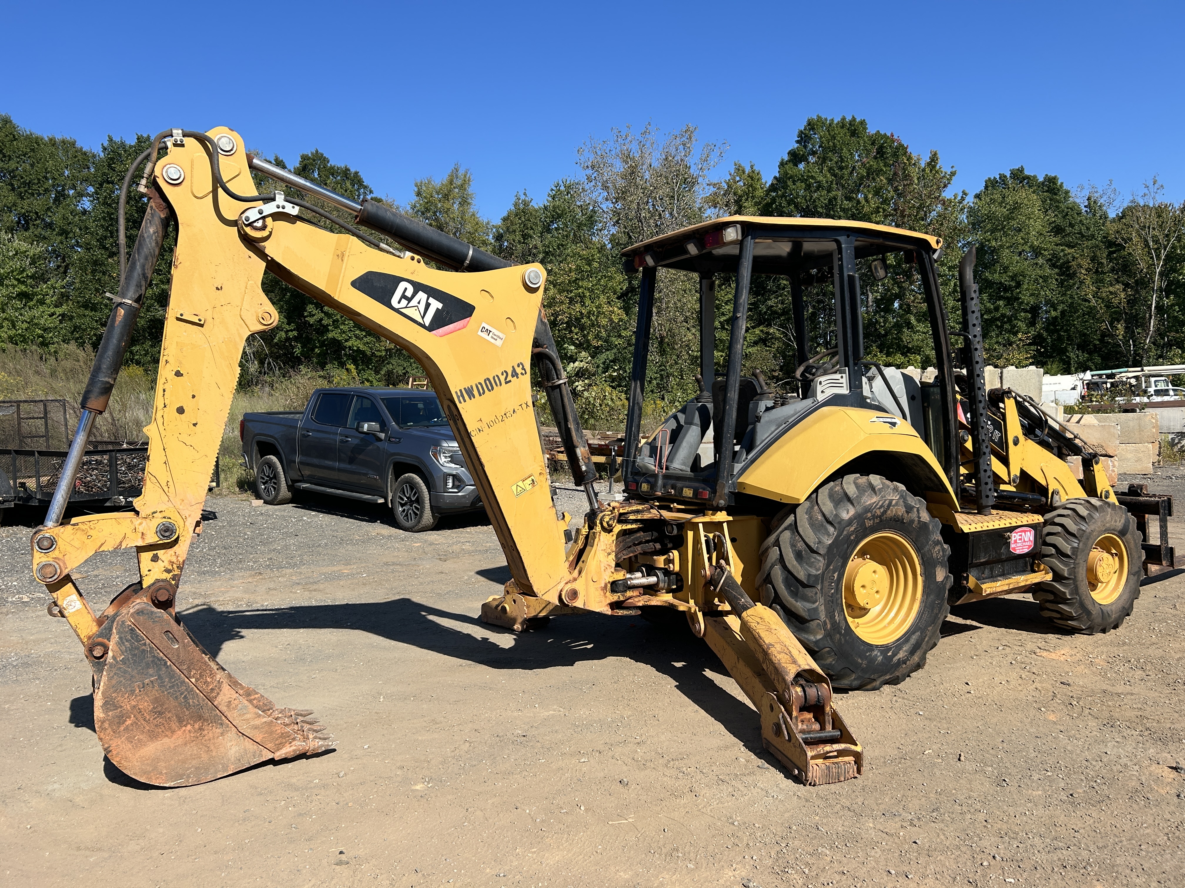 Used 2015 Caterpillar 420F2 IT
