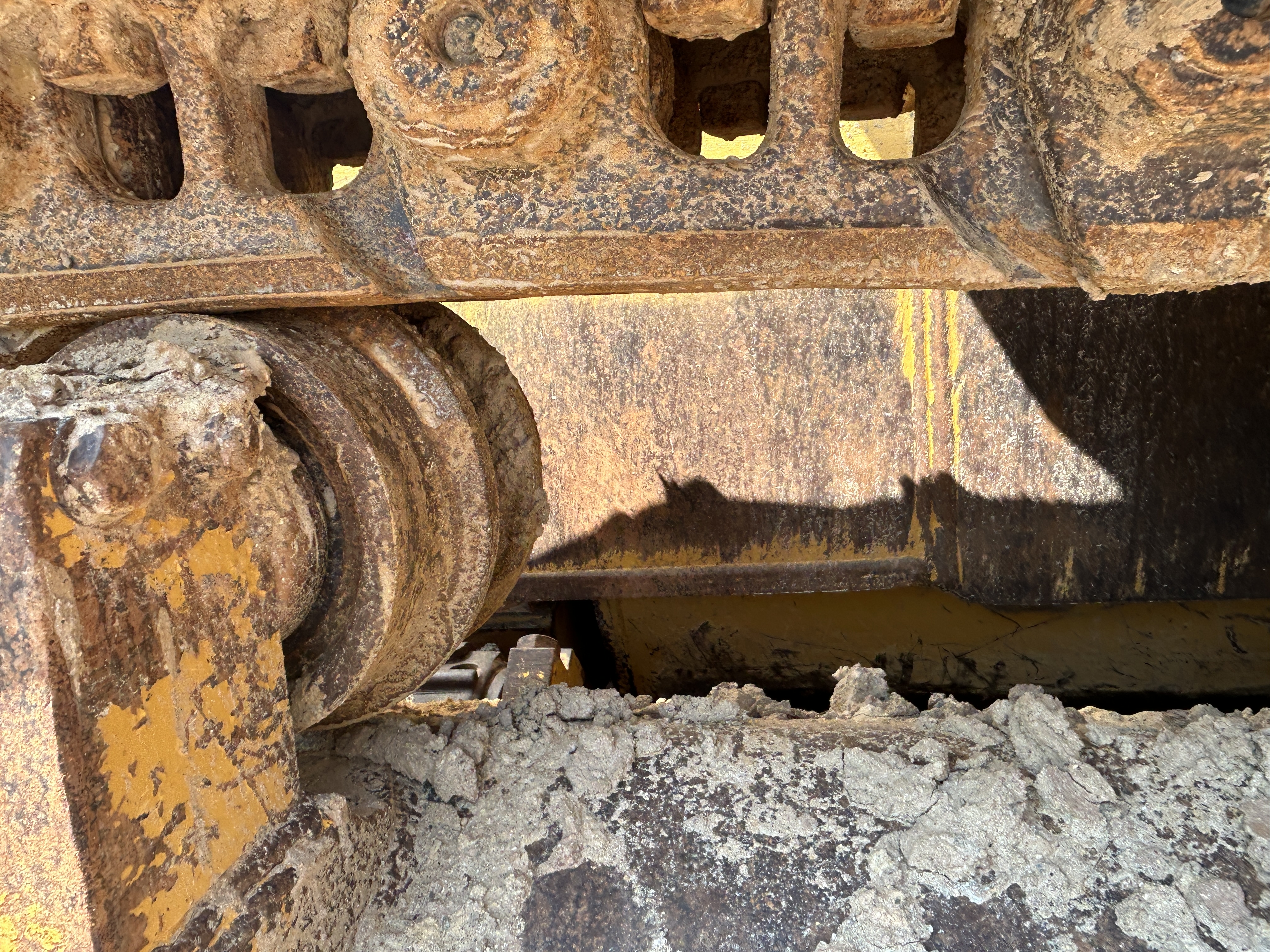 Used 2009 DEERE 950J (D7R size) with ripper