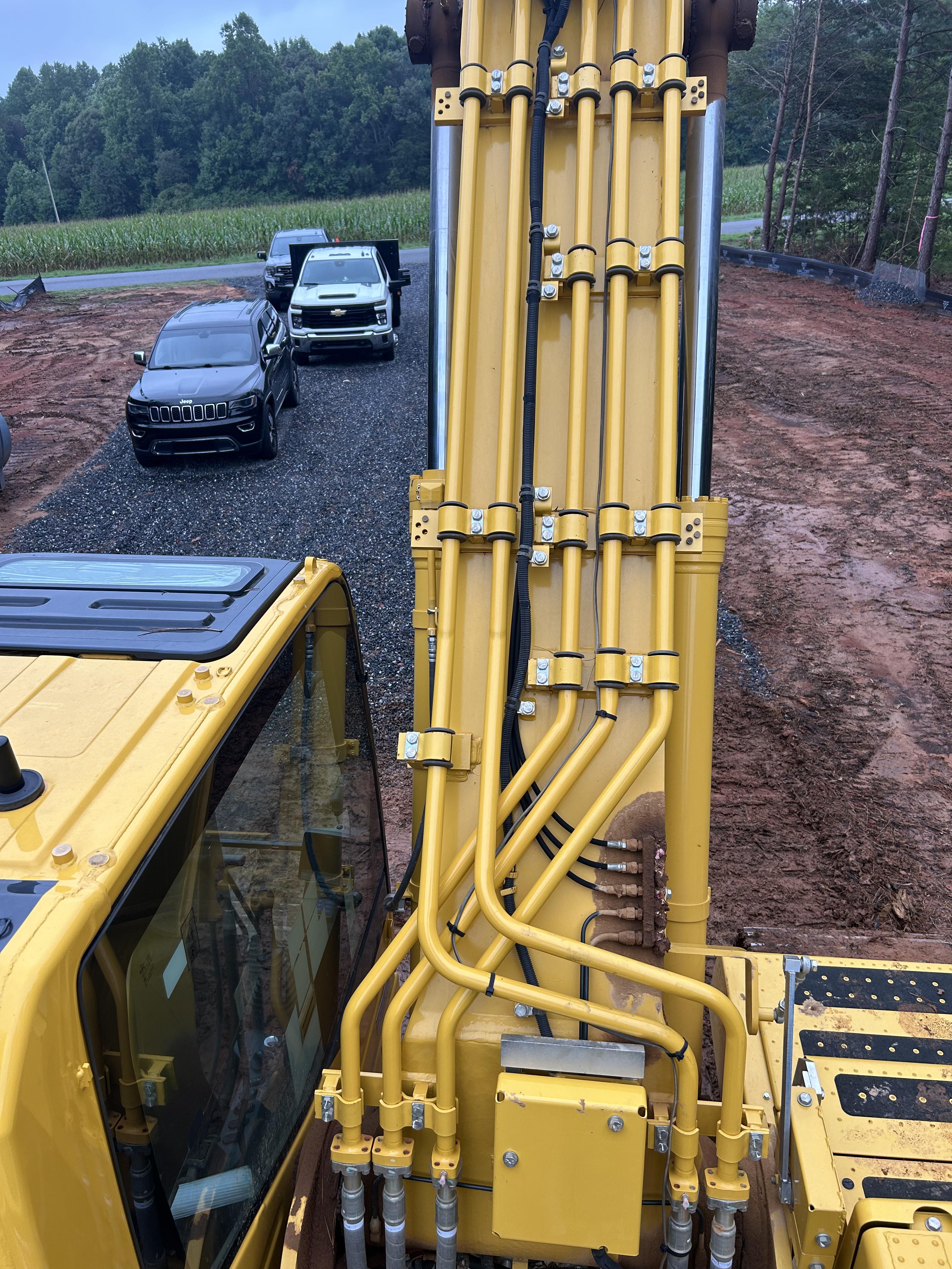 Used 2024 Komatsu PC360CLI-11 042