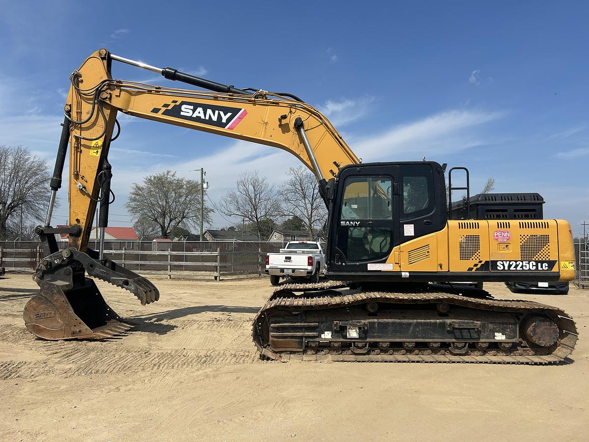 Used 2023 Sany SY225C LC