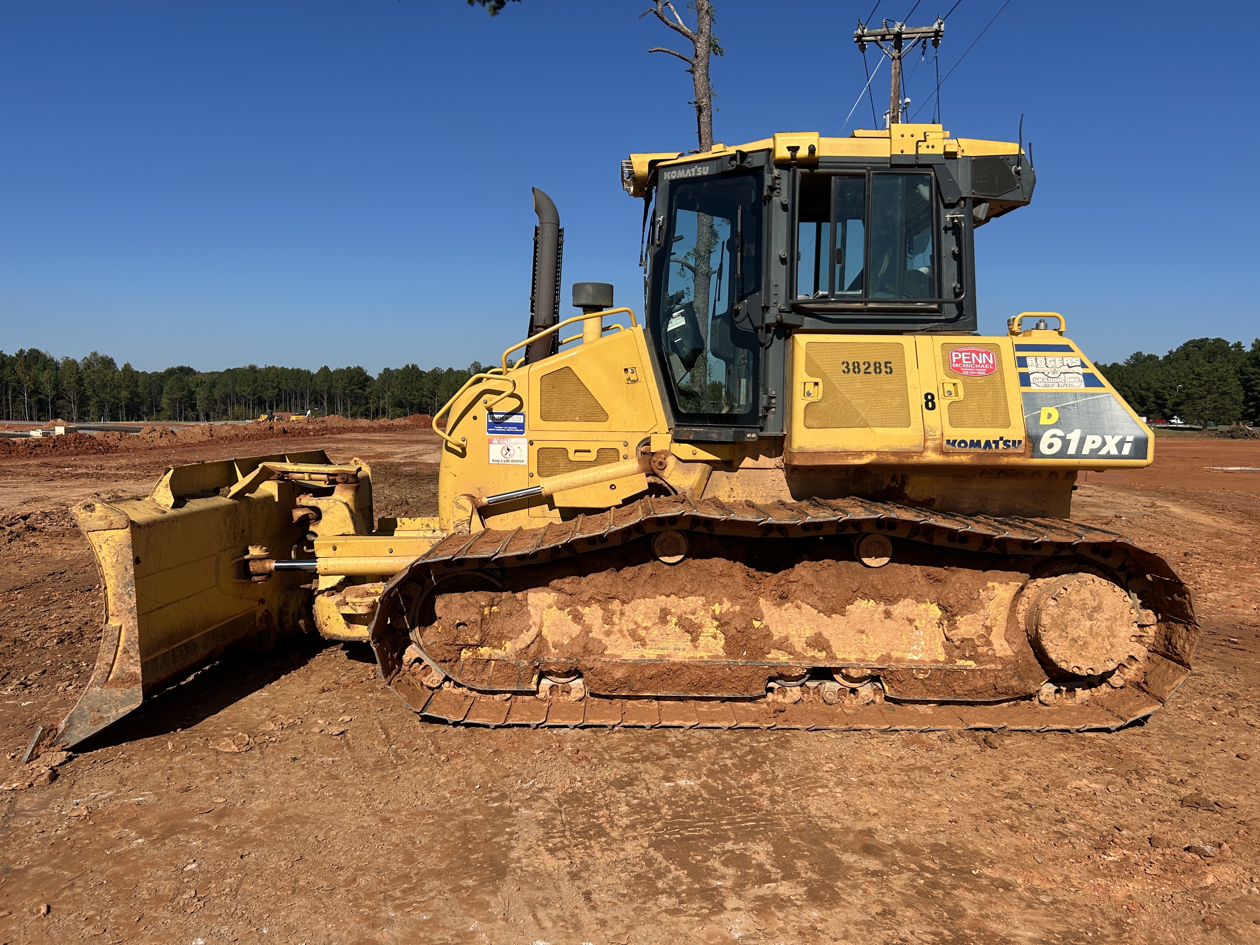 Used 2016 Komatsu D61PXi-24
