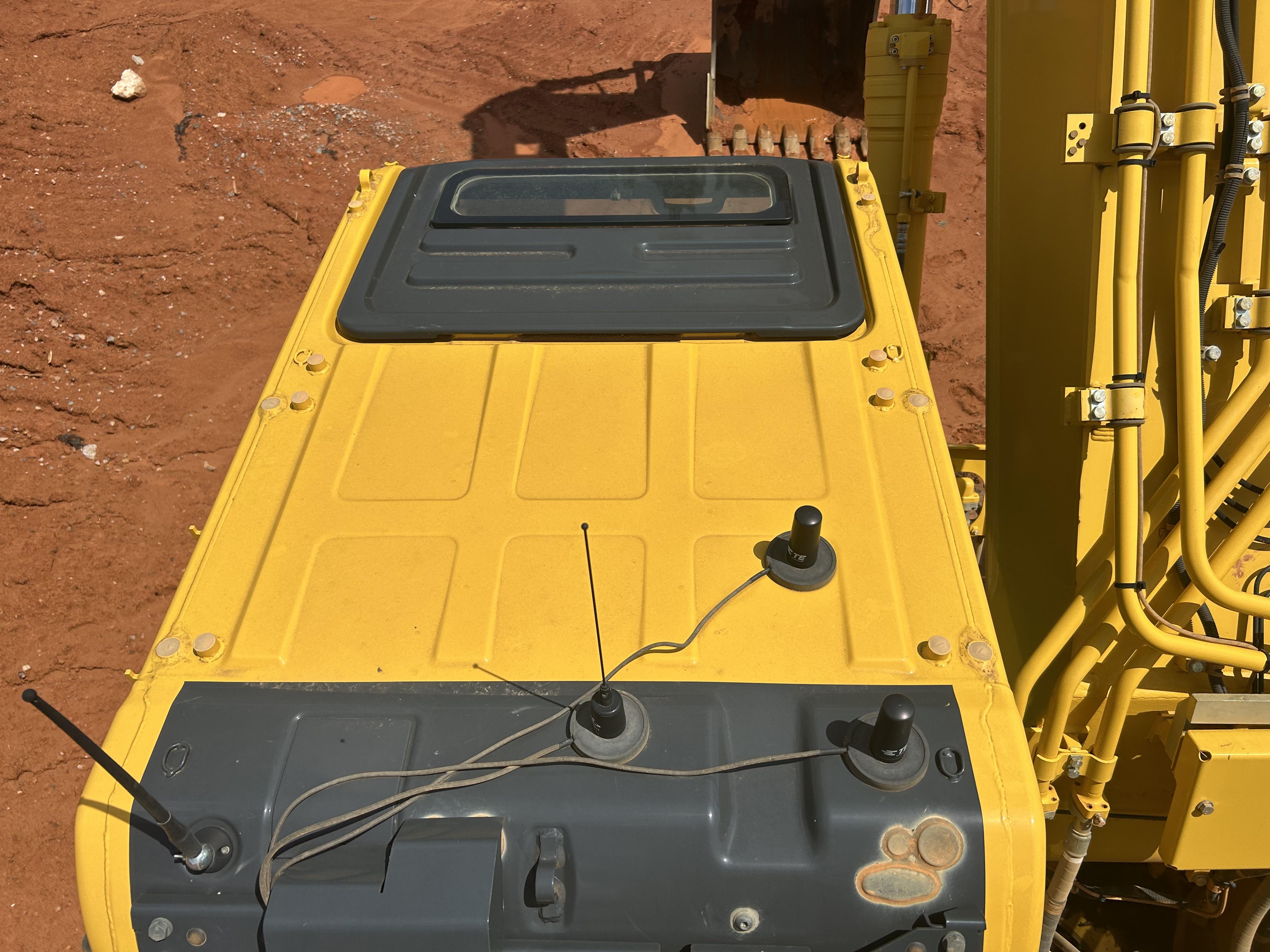 Used 2024 Komatsu PC360CLI-11 977