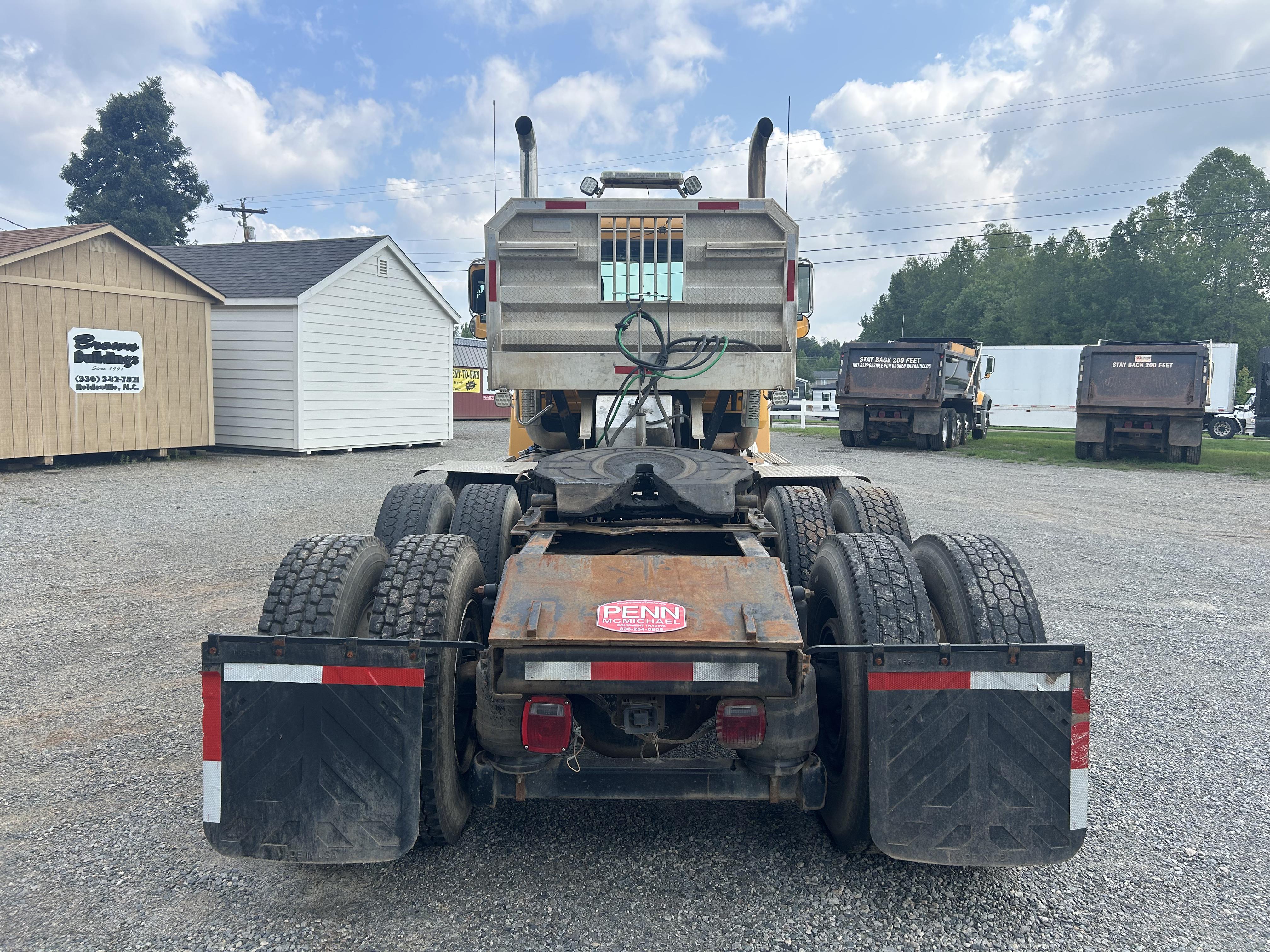 Used 2013 Mack CHU613 Pinnacle Road Tractor