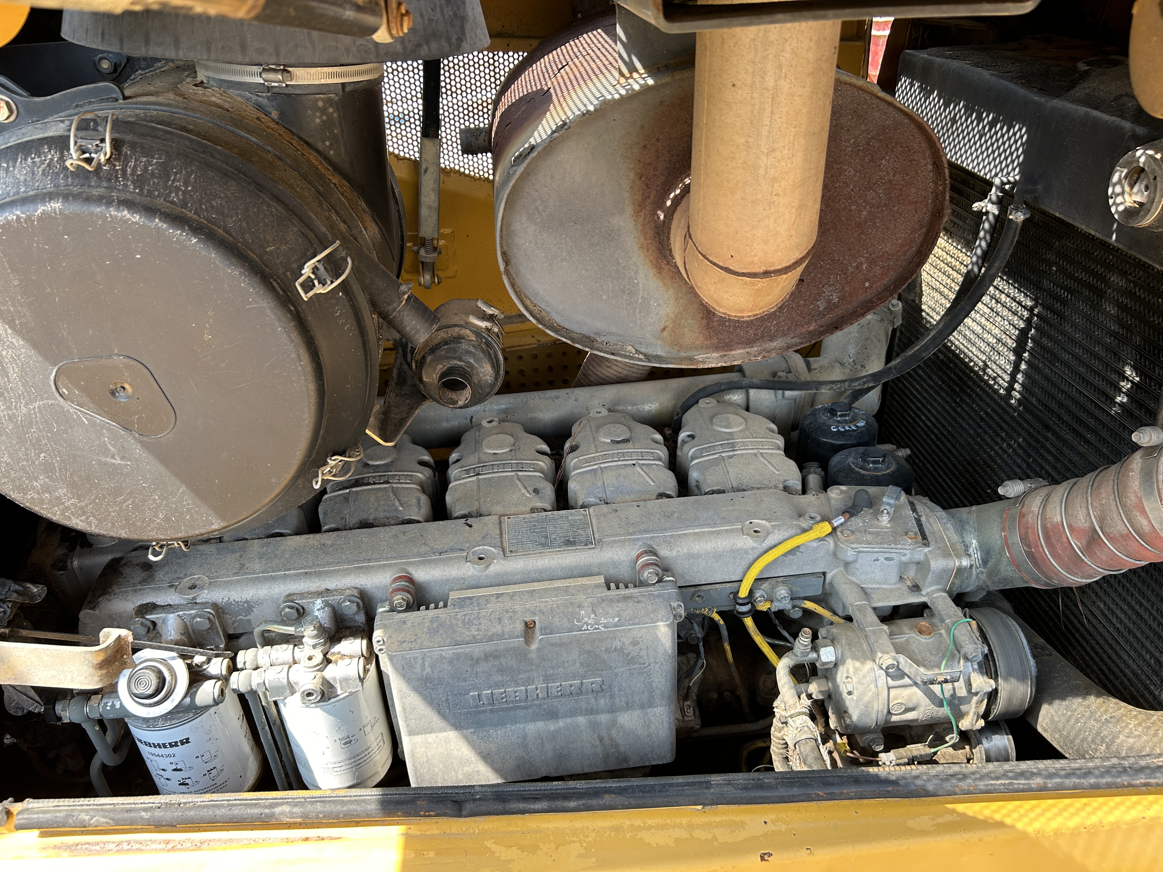 Used 2009 DEERE 950J (D7R size) with ripper