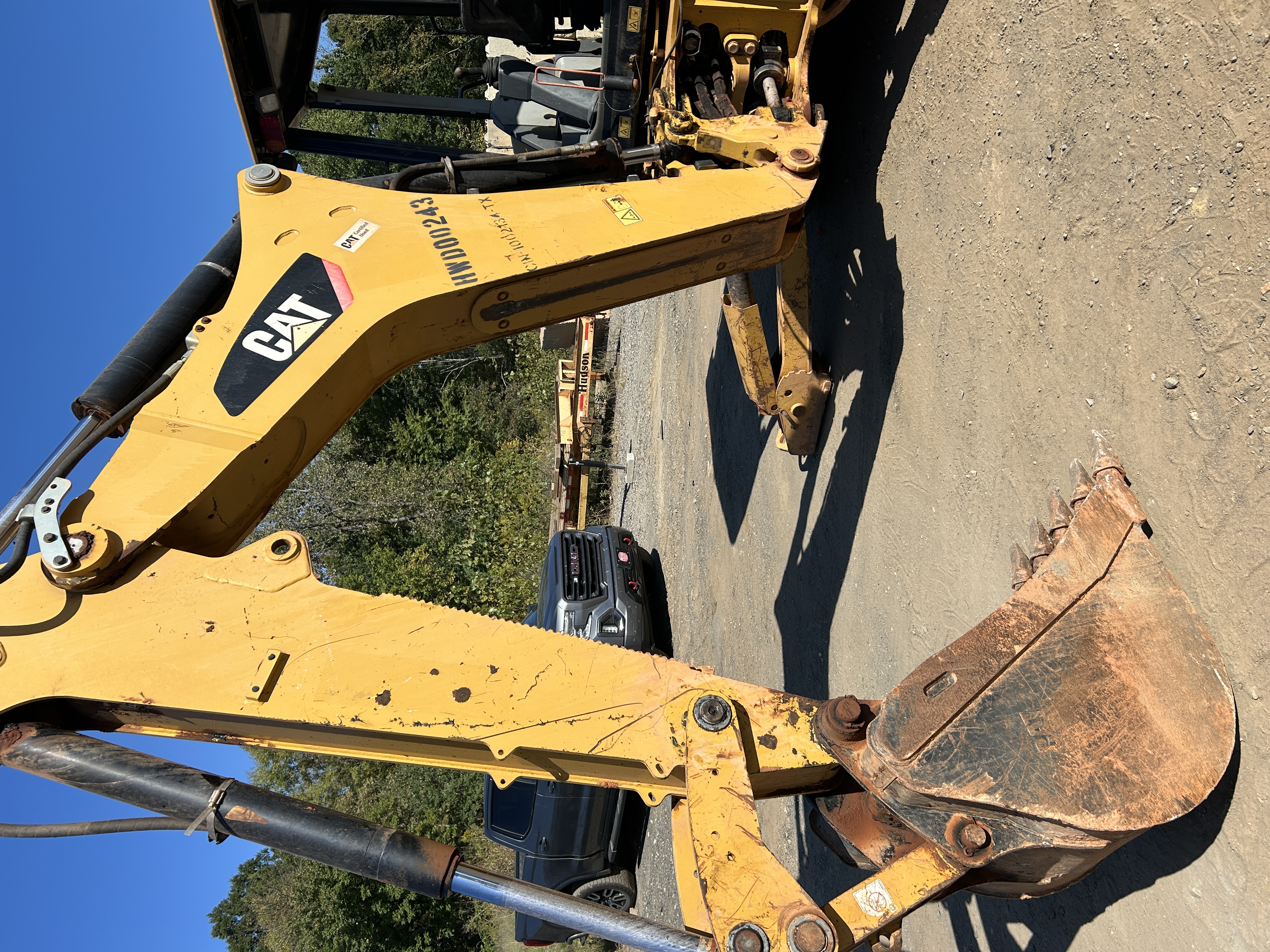 Used 2015 Caterpillar 420F2 IT