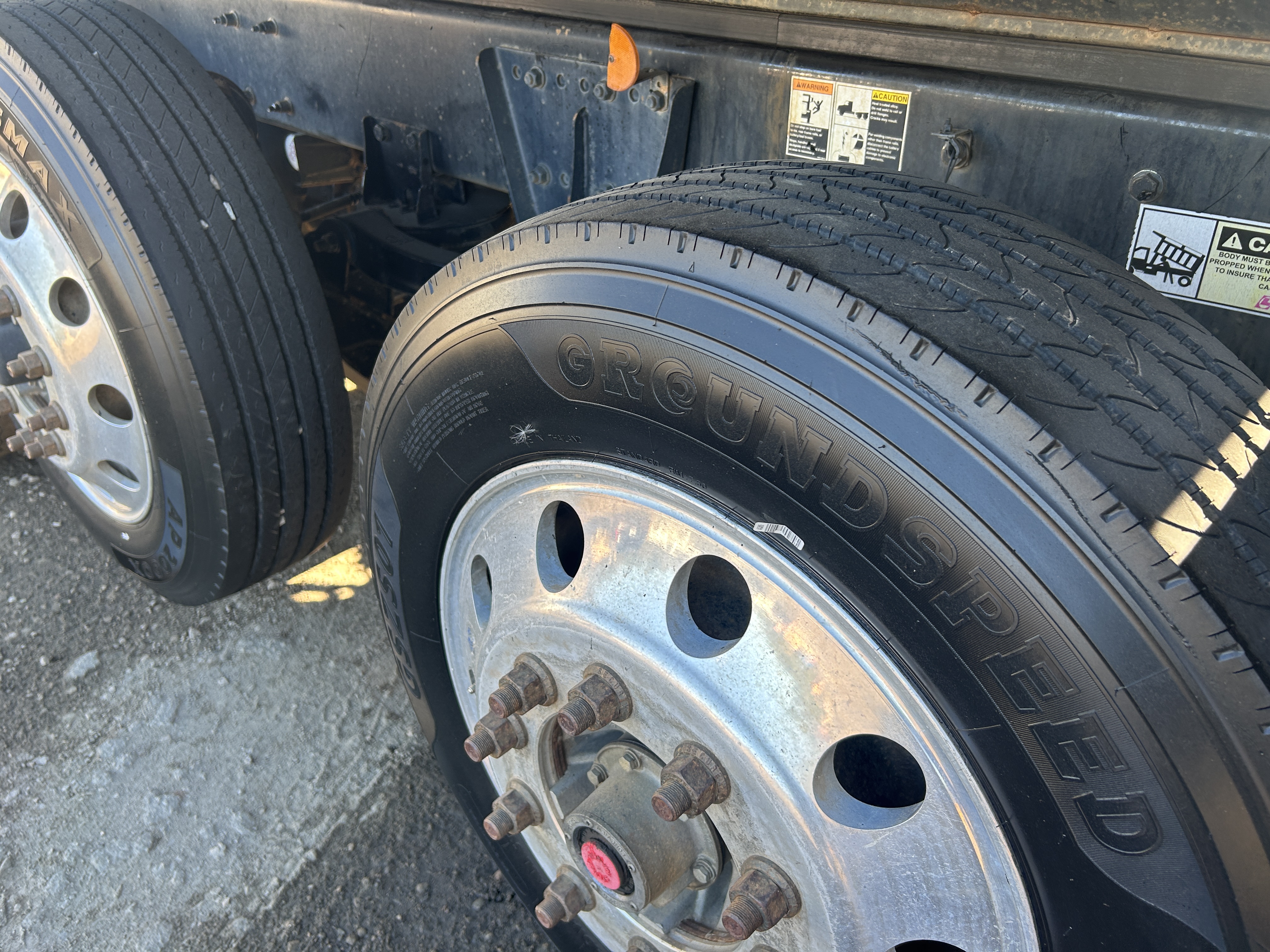 Used 2016 Kenworth T880 Quad Axle Dump Truck - Automatic