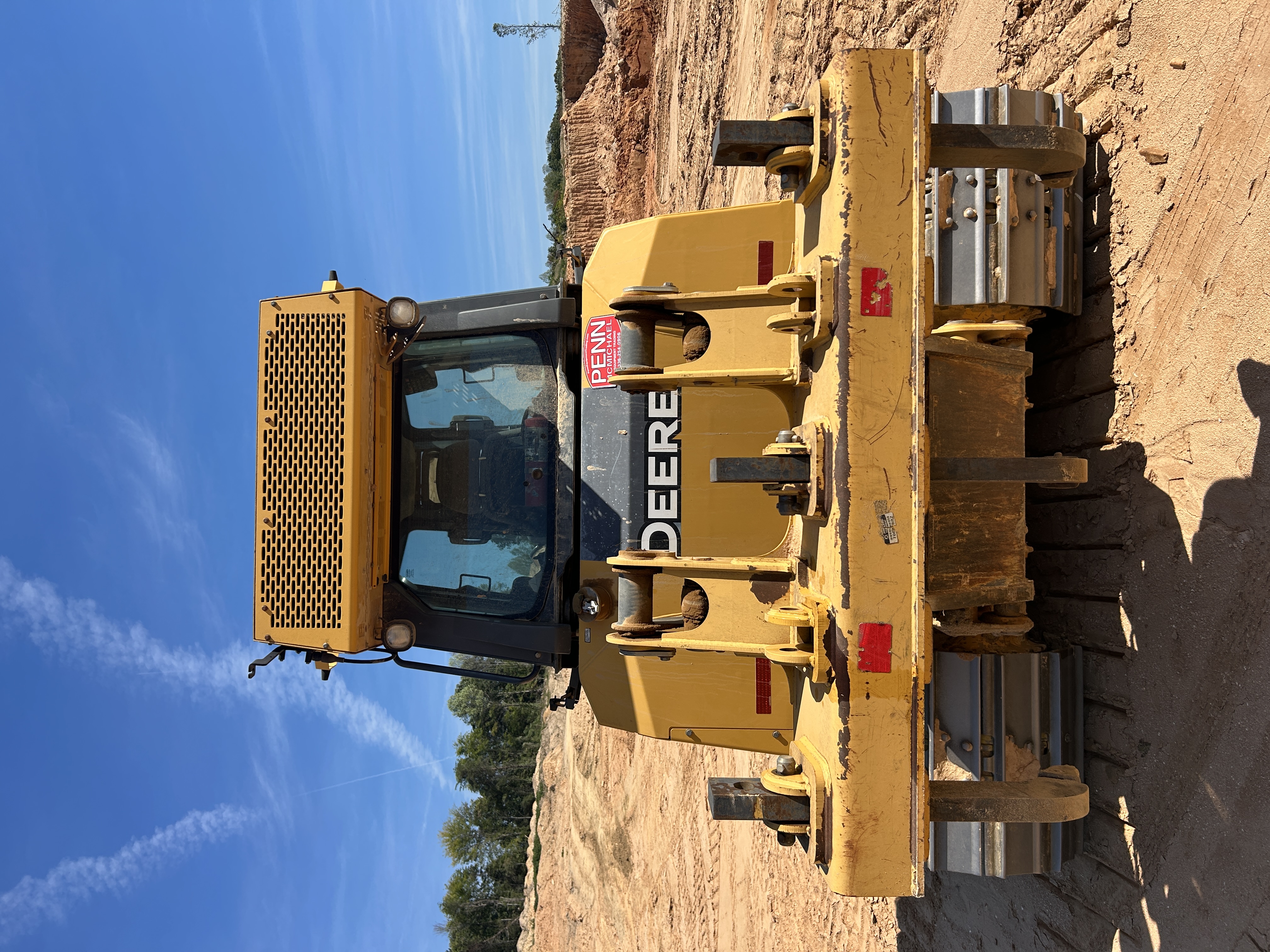 Used 2016 Deere 700K LGP with low hrs, 90 percent bottom, ripper, GPS ready
