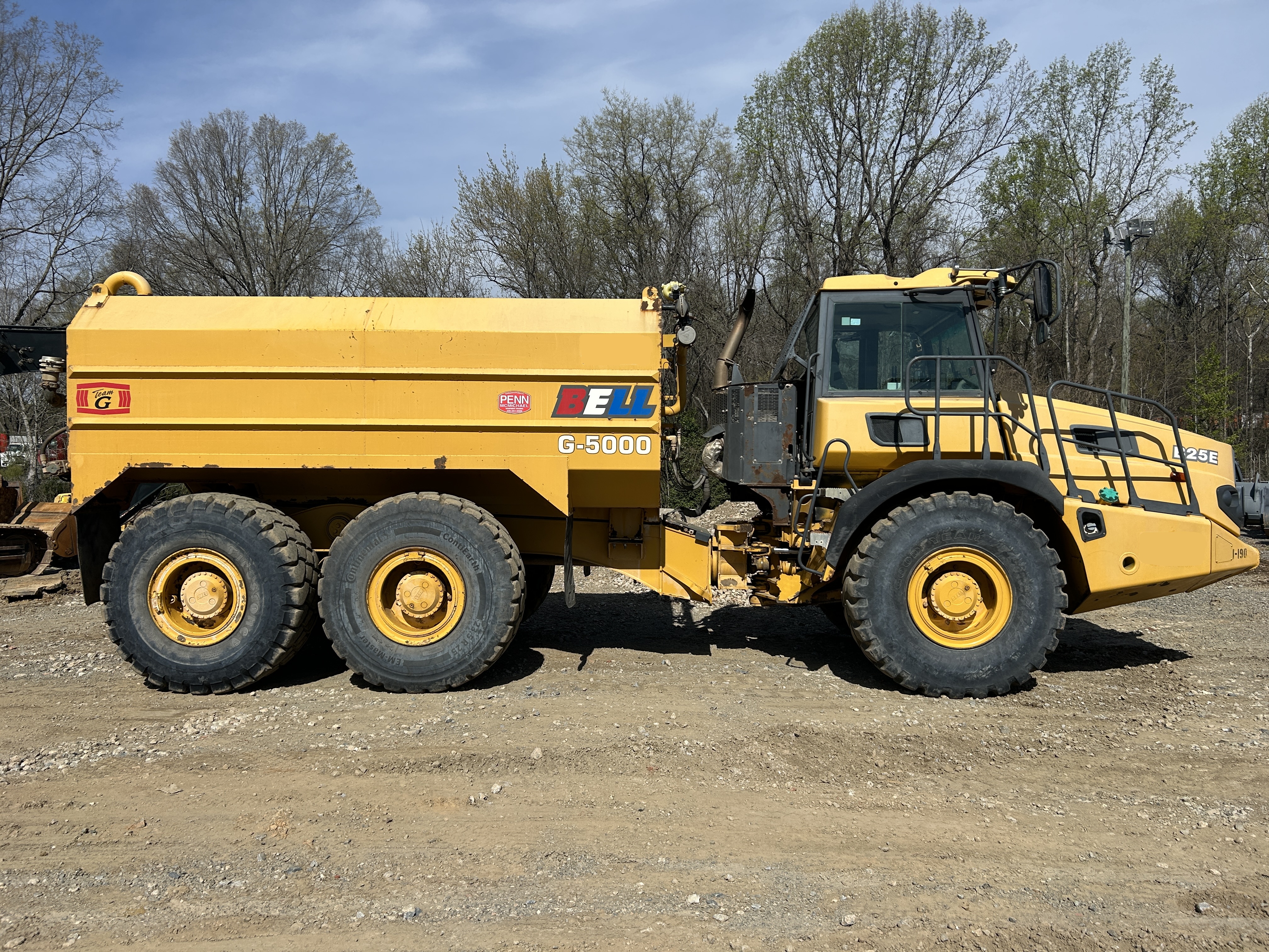 Used 2015 Bell B25E Water Truck