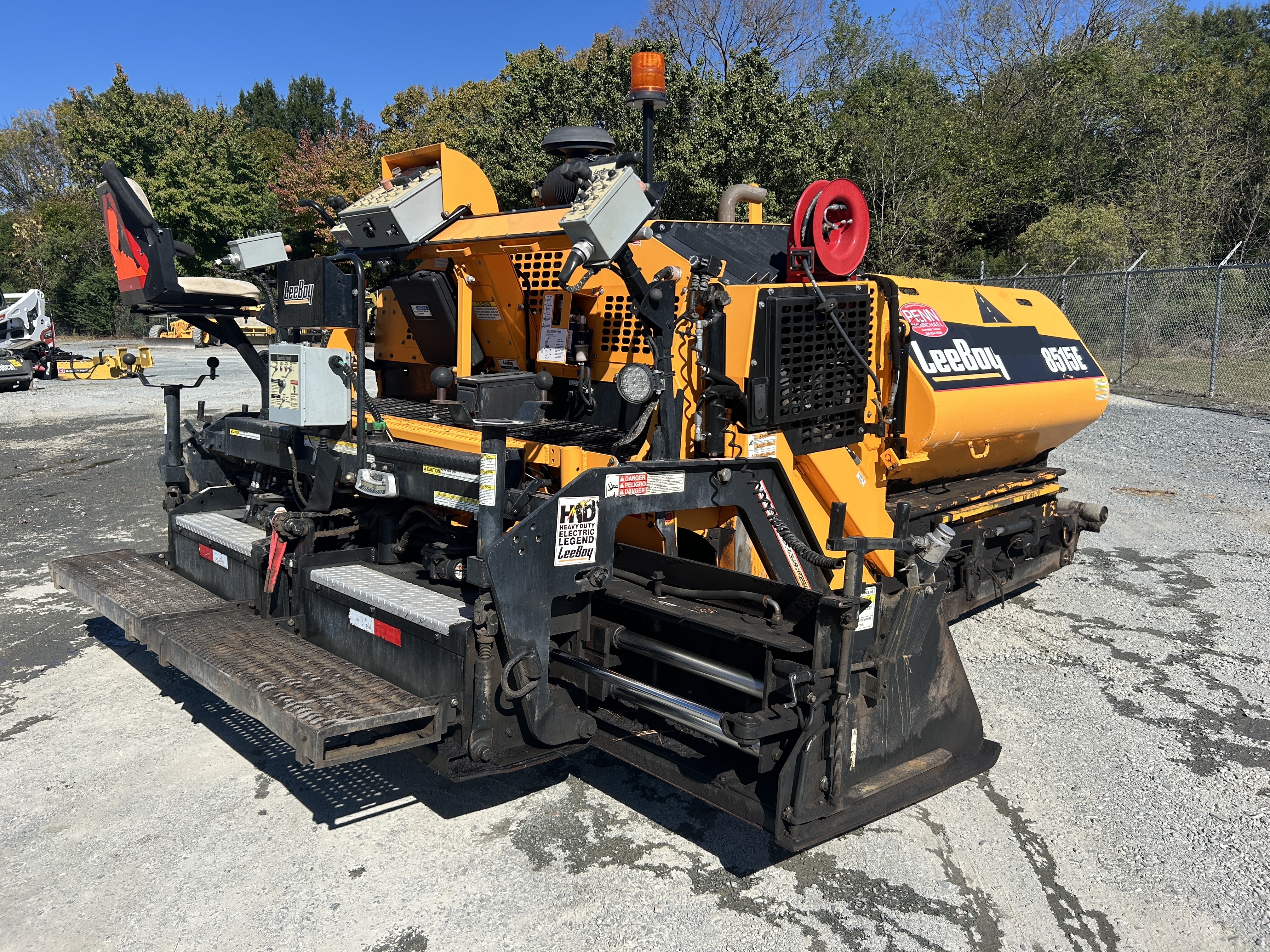 Used 2021 Leeboy 8515E