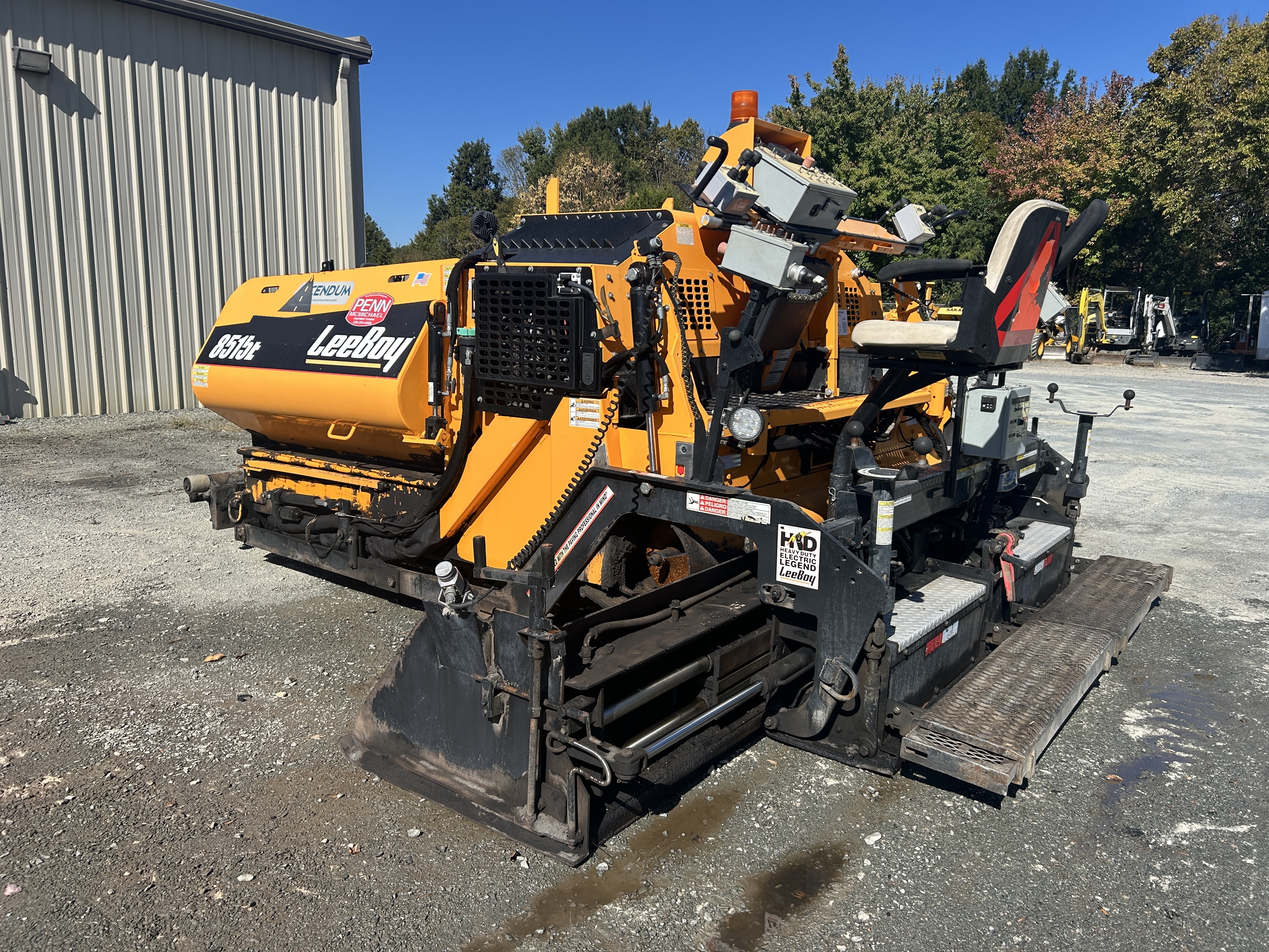 Used 2021 Leeboy 8515E