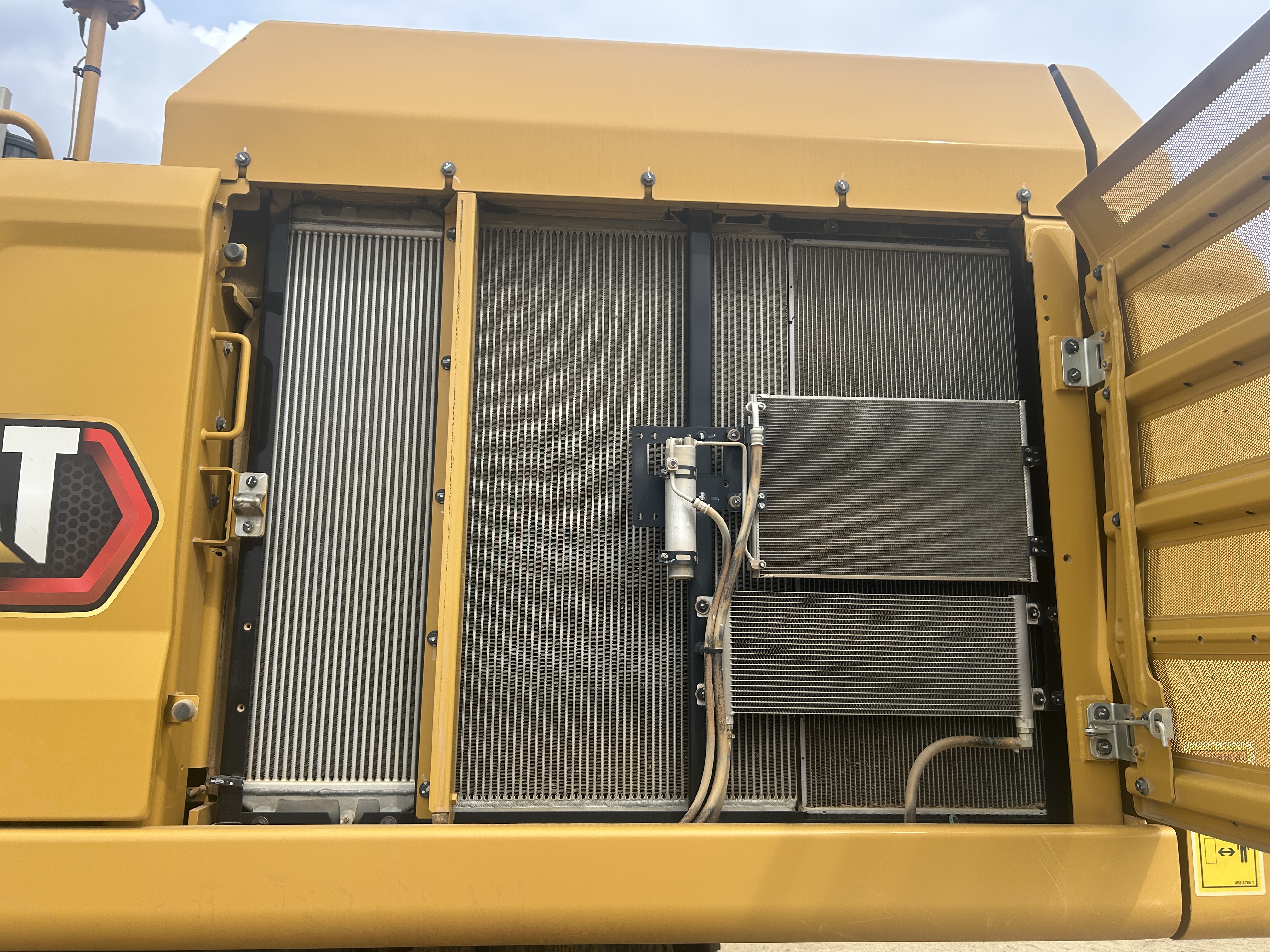 Used 2024 Caterpillar 352 with 3D Earthworks, Warranty, Auto Greaser