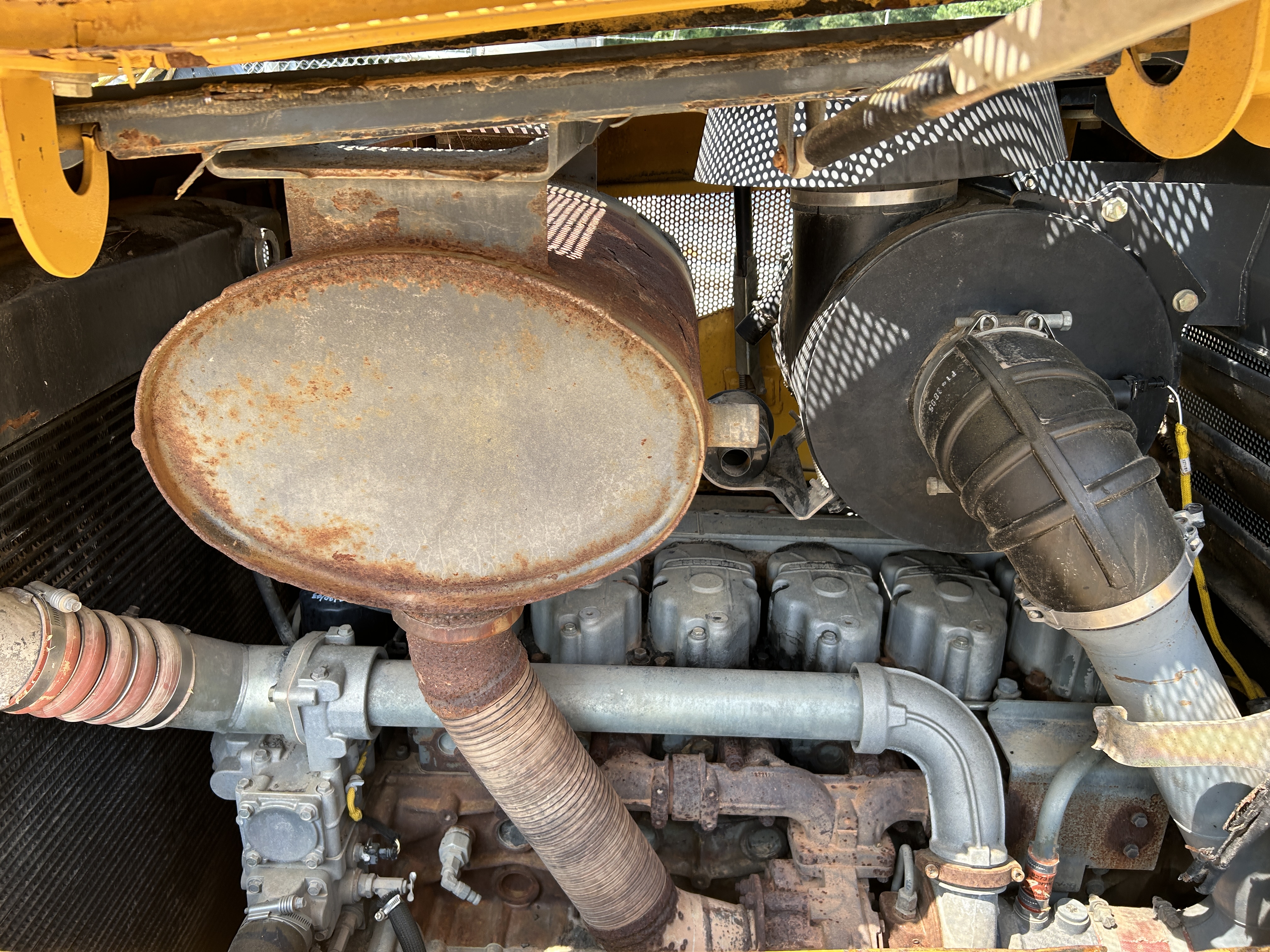 Used 2009 DEERE 950J (D7R size) with ripper