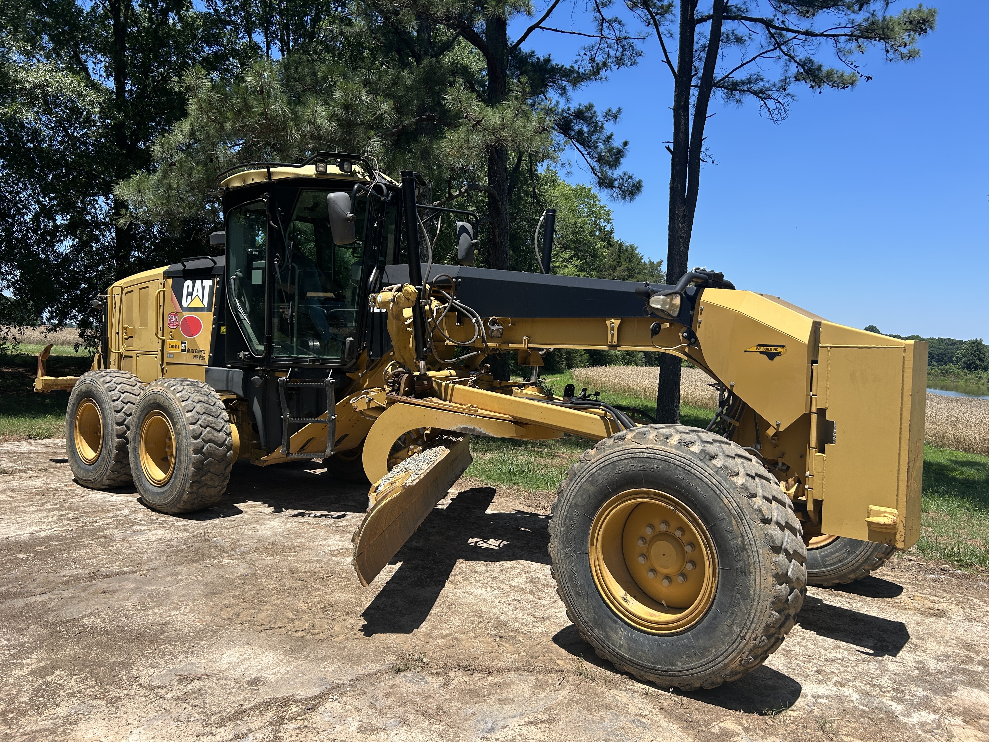 Used 2012 Caterpillar 120M2 VHP Plus with Grade Control
