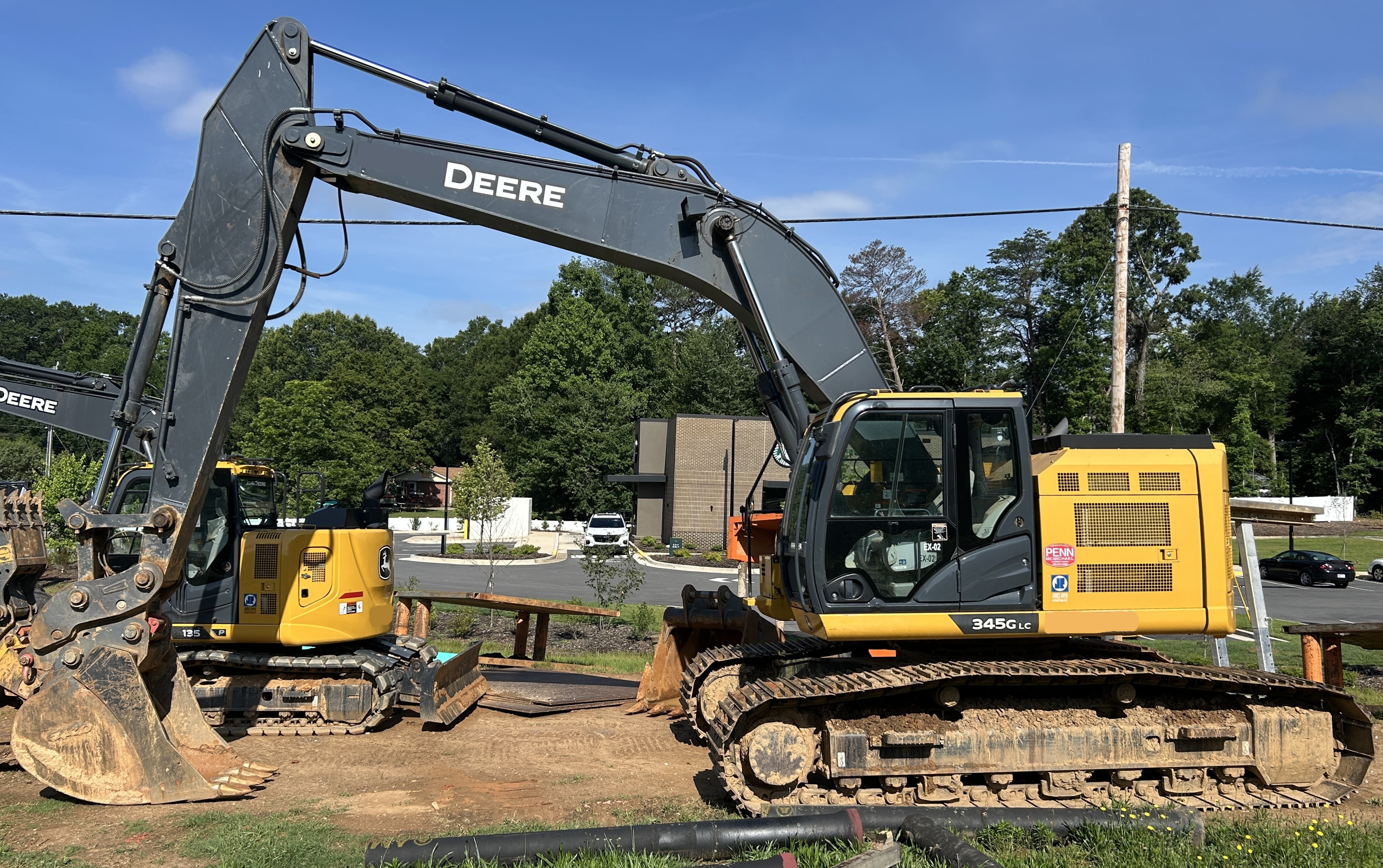 Used 2021 Deere 345G LC - low hours very nice