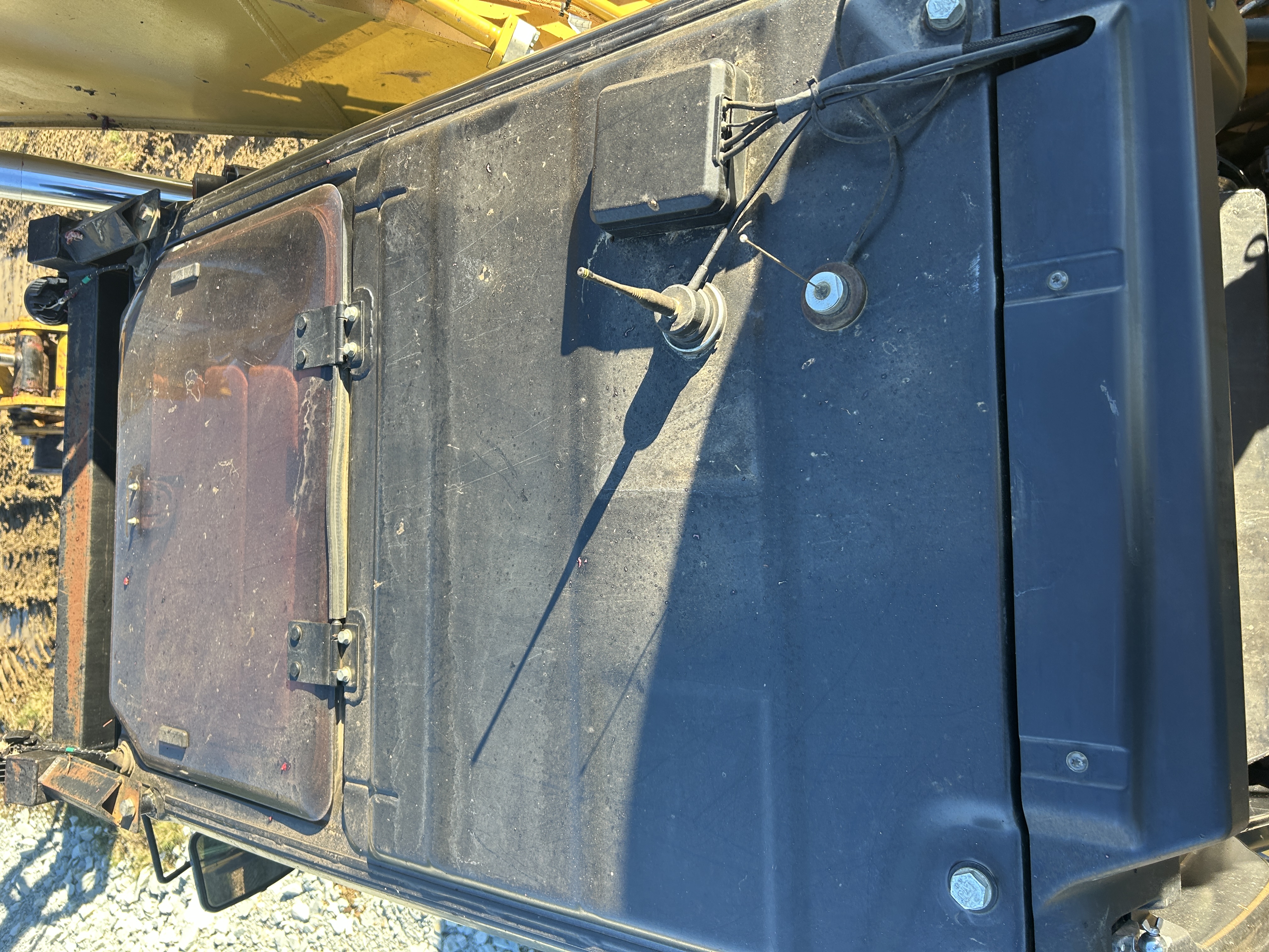 Used 2023 Caterpillar 323 with Progressive Link Hydraulic Thumb, New undercarriage, Grade 3D Ready