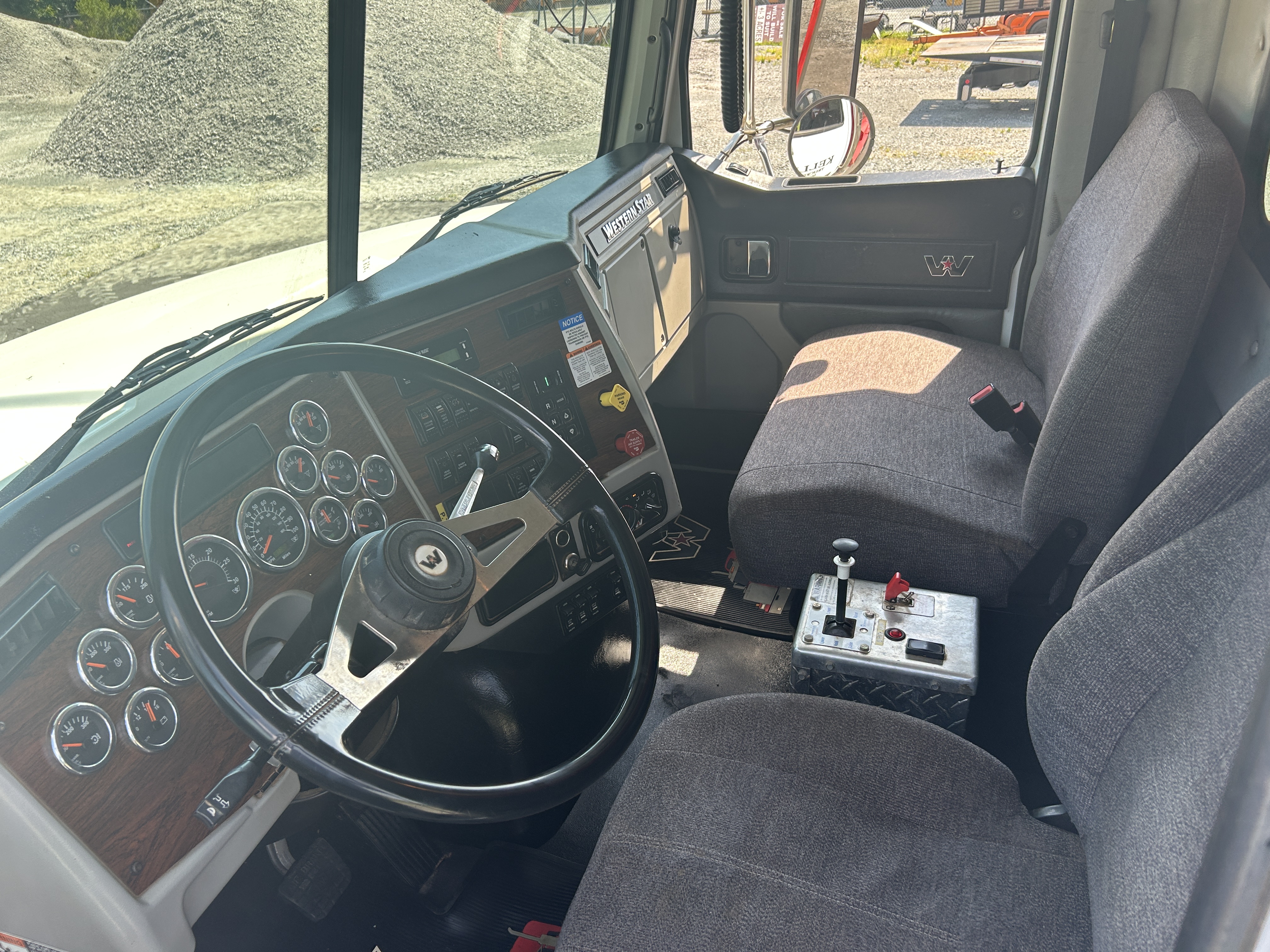 Used 2017 Western Star 4700SF Auto with 183k miles