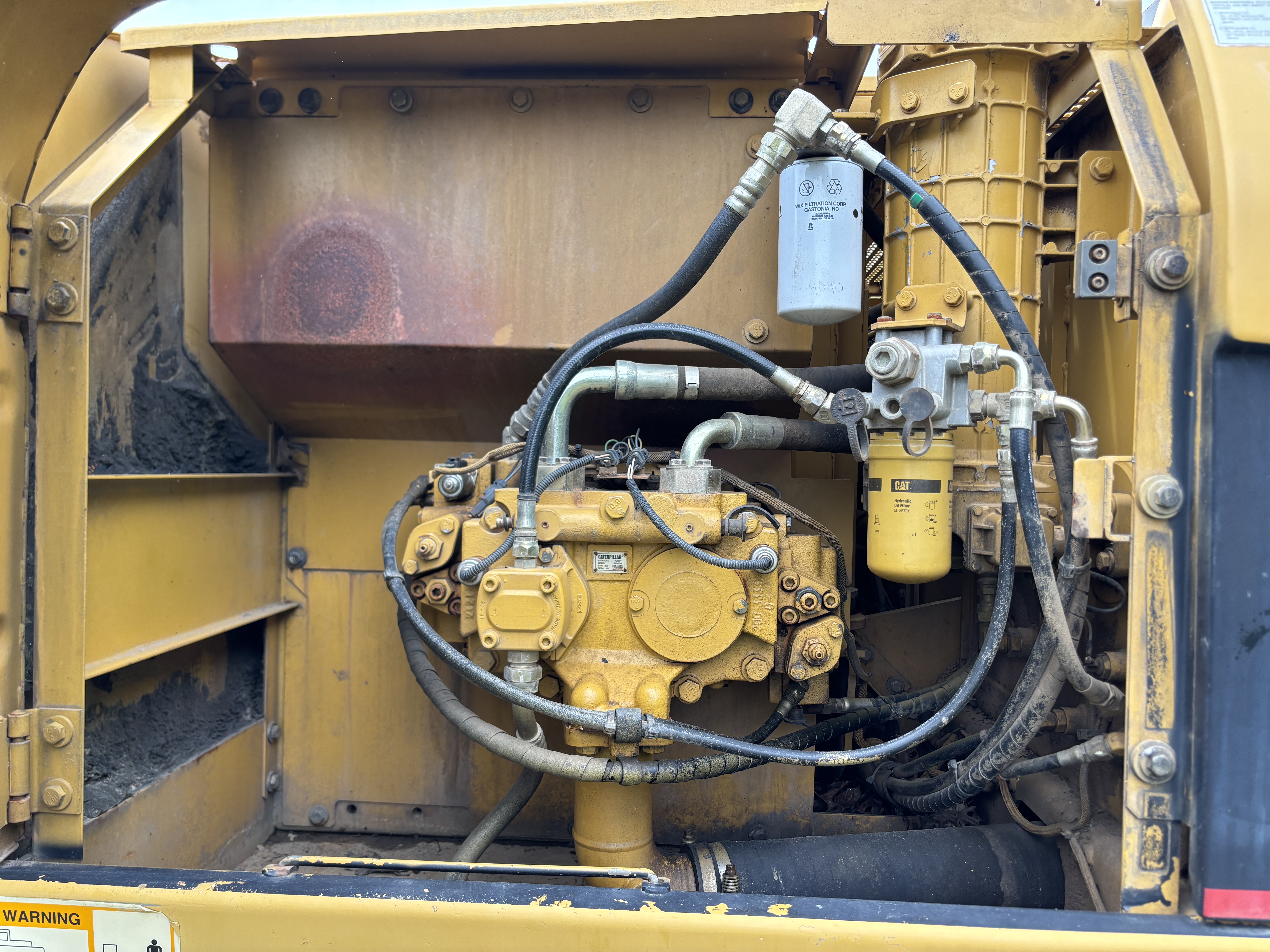 Used 2002 CATERPILLAR 320CL