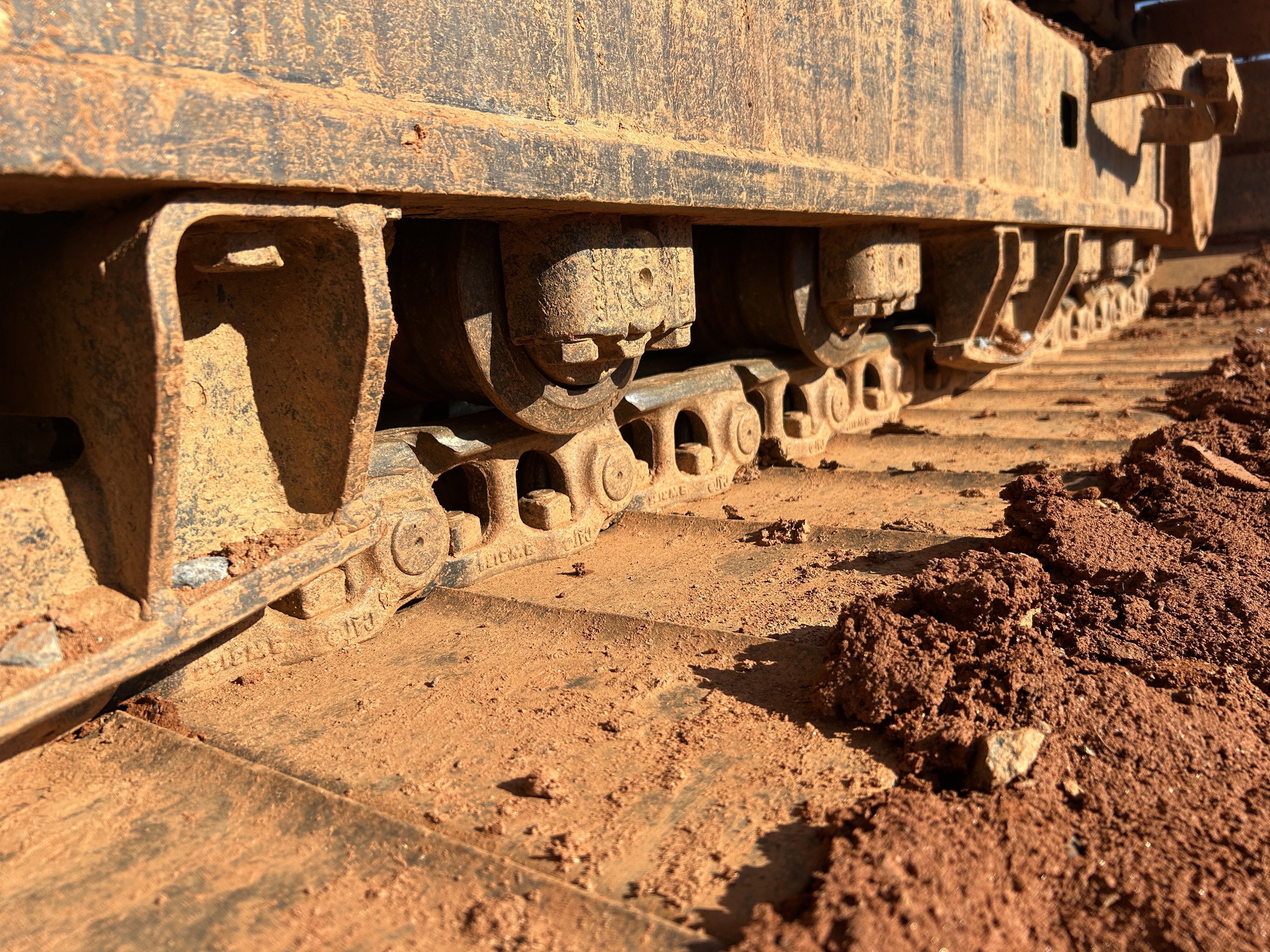 Used 2016 Caterpillar 323FL