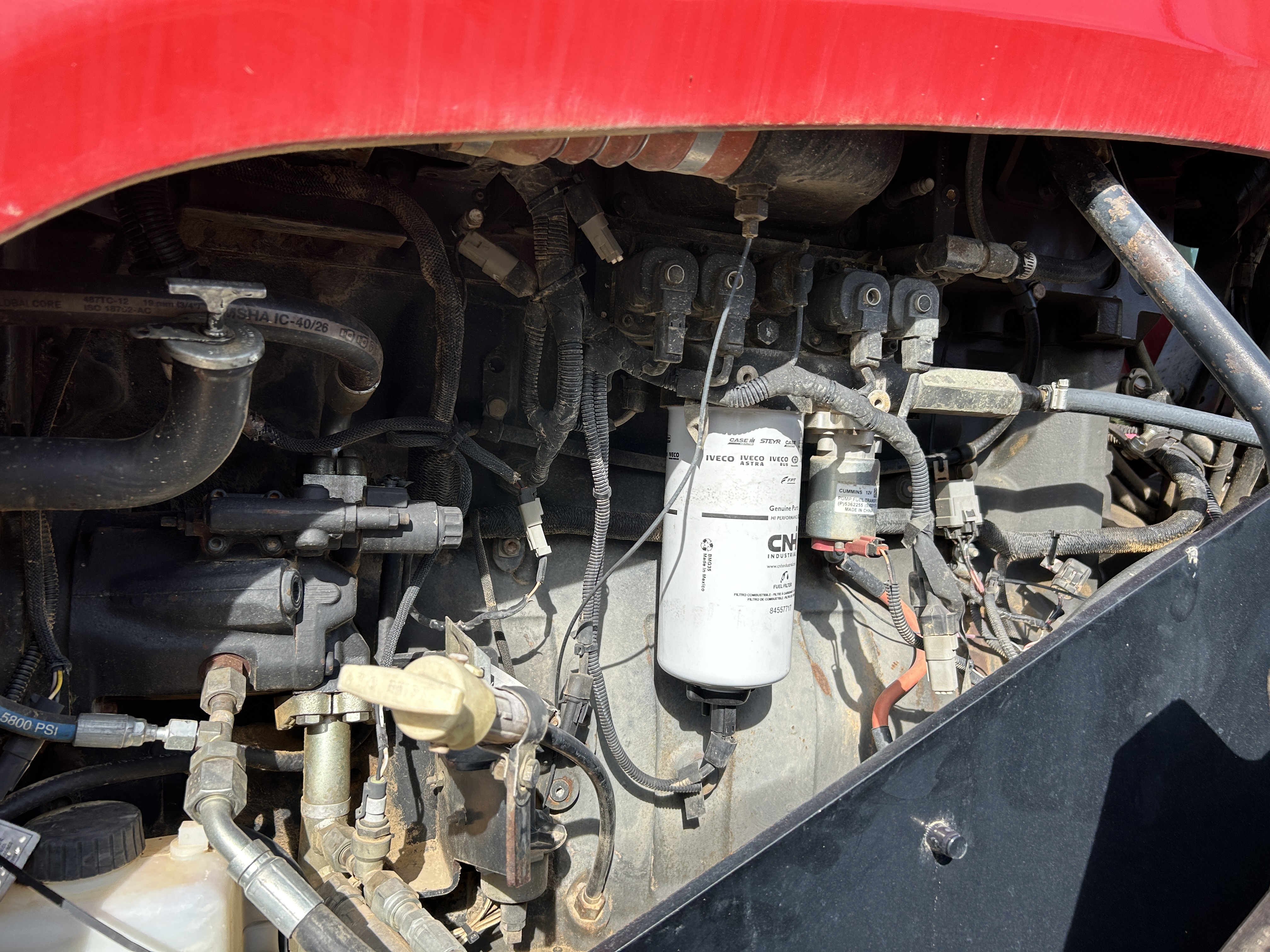 Used 2004 Case STX450 with 17 yard Noble Pull pan