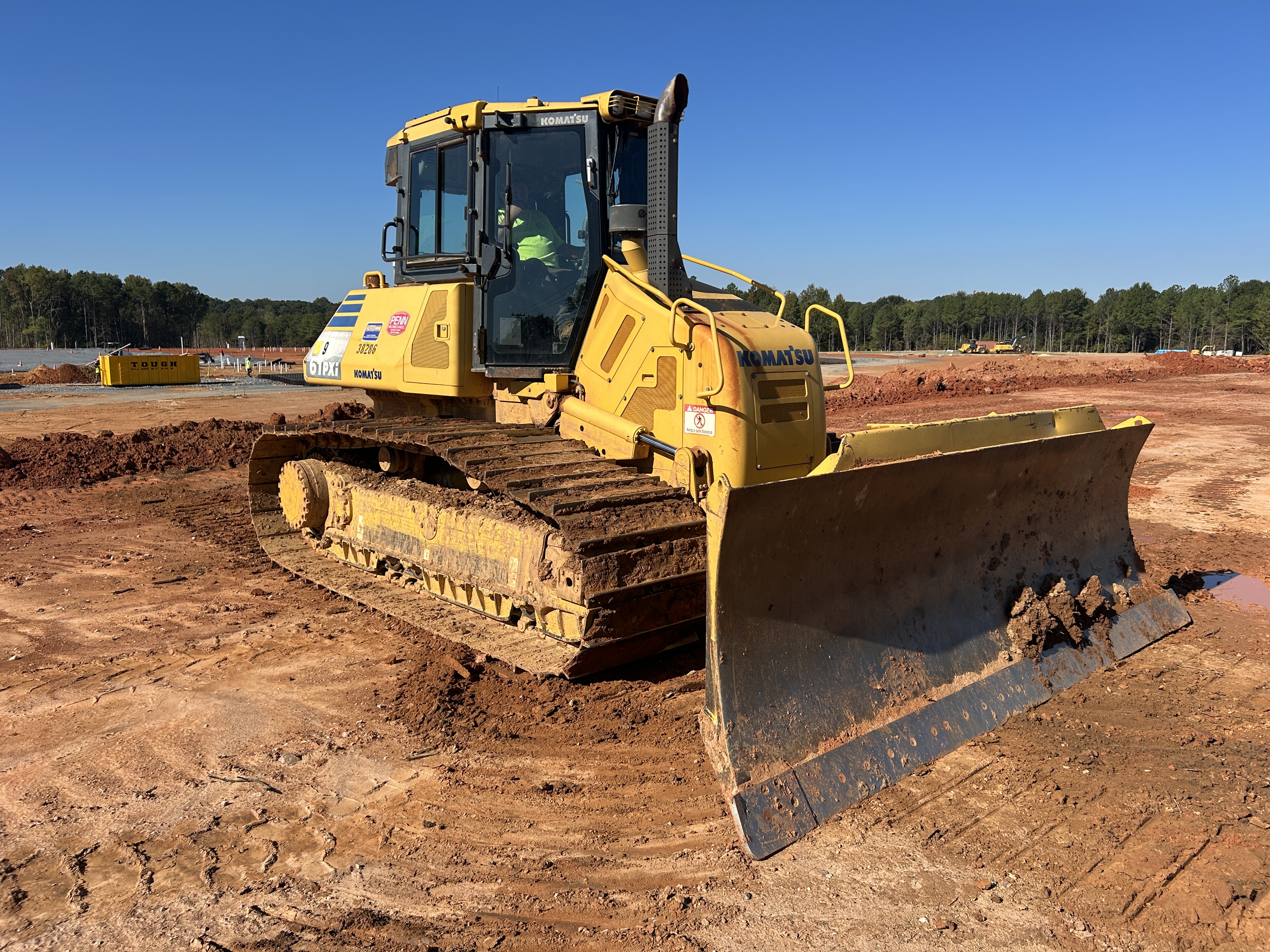 Used 2016 Komatsu D61PXi-23
