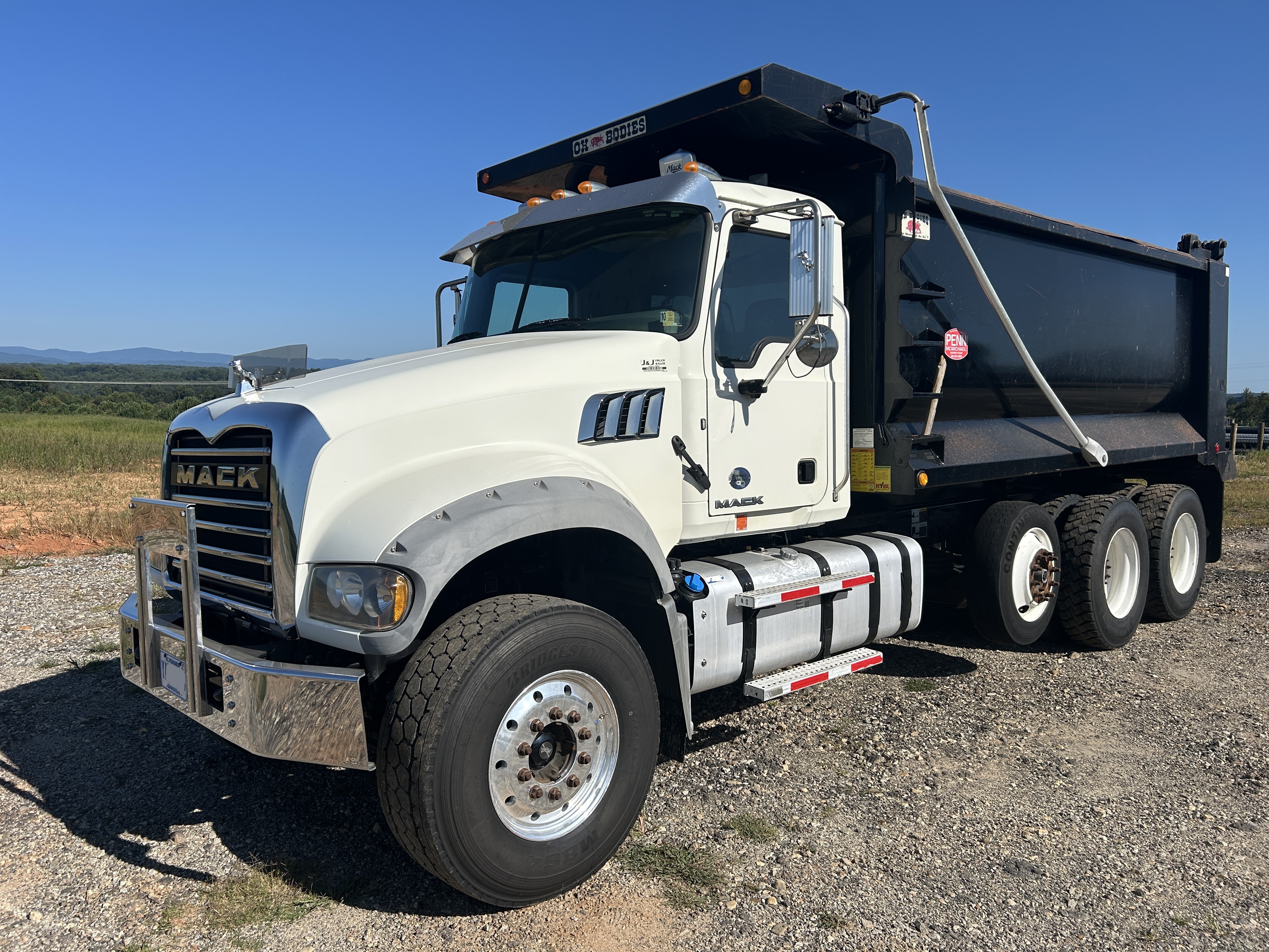 Used 2017 Mack GU713 Tri Axle Dump Truck - Automatic