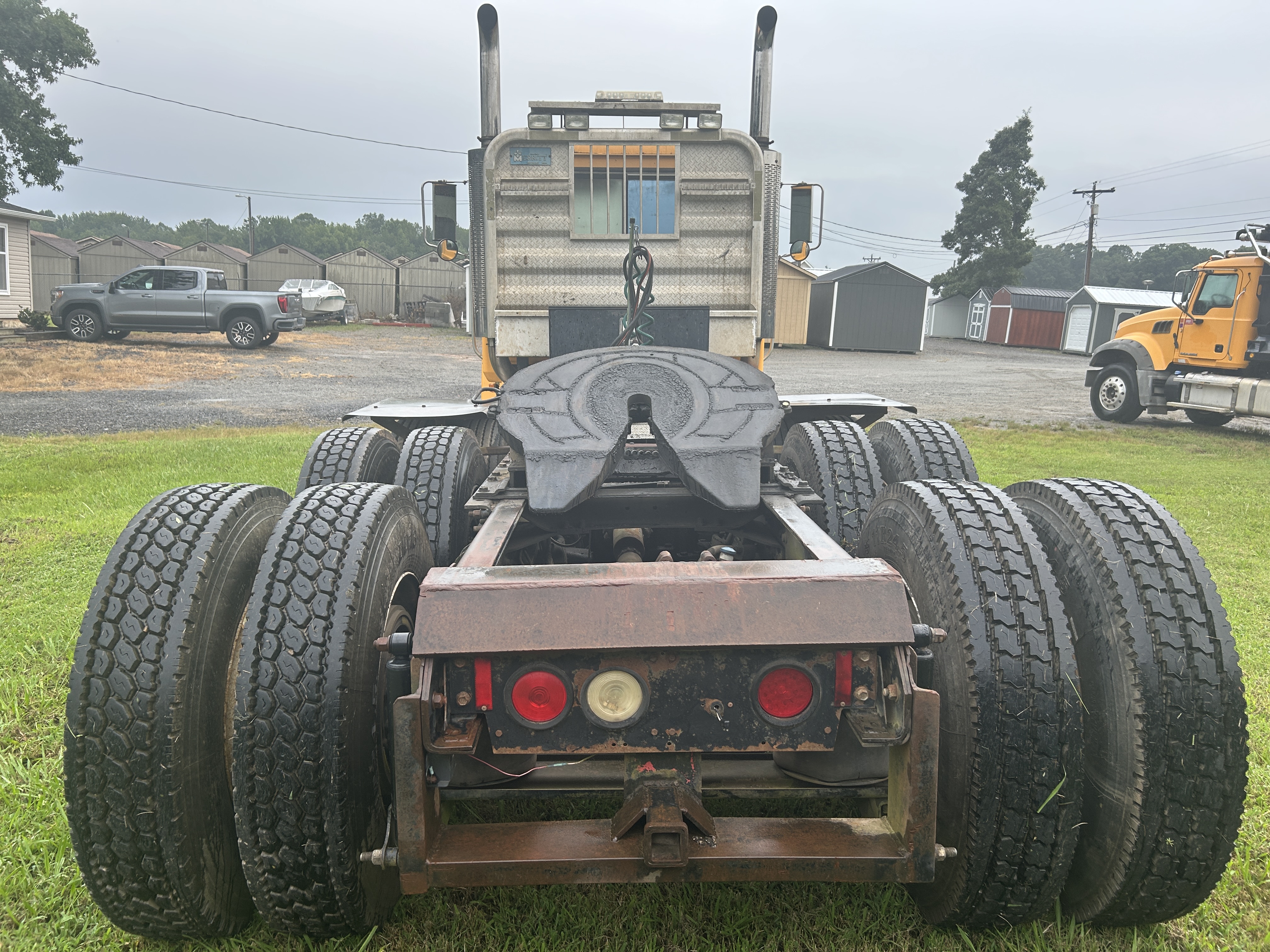 Used 1999 Mack CH613 Heavy Haul Road Tractor