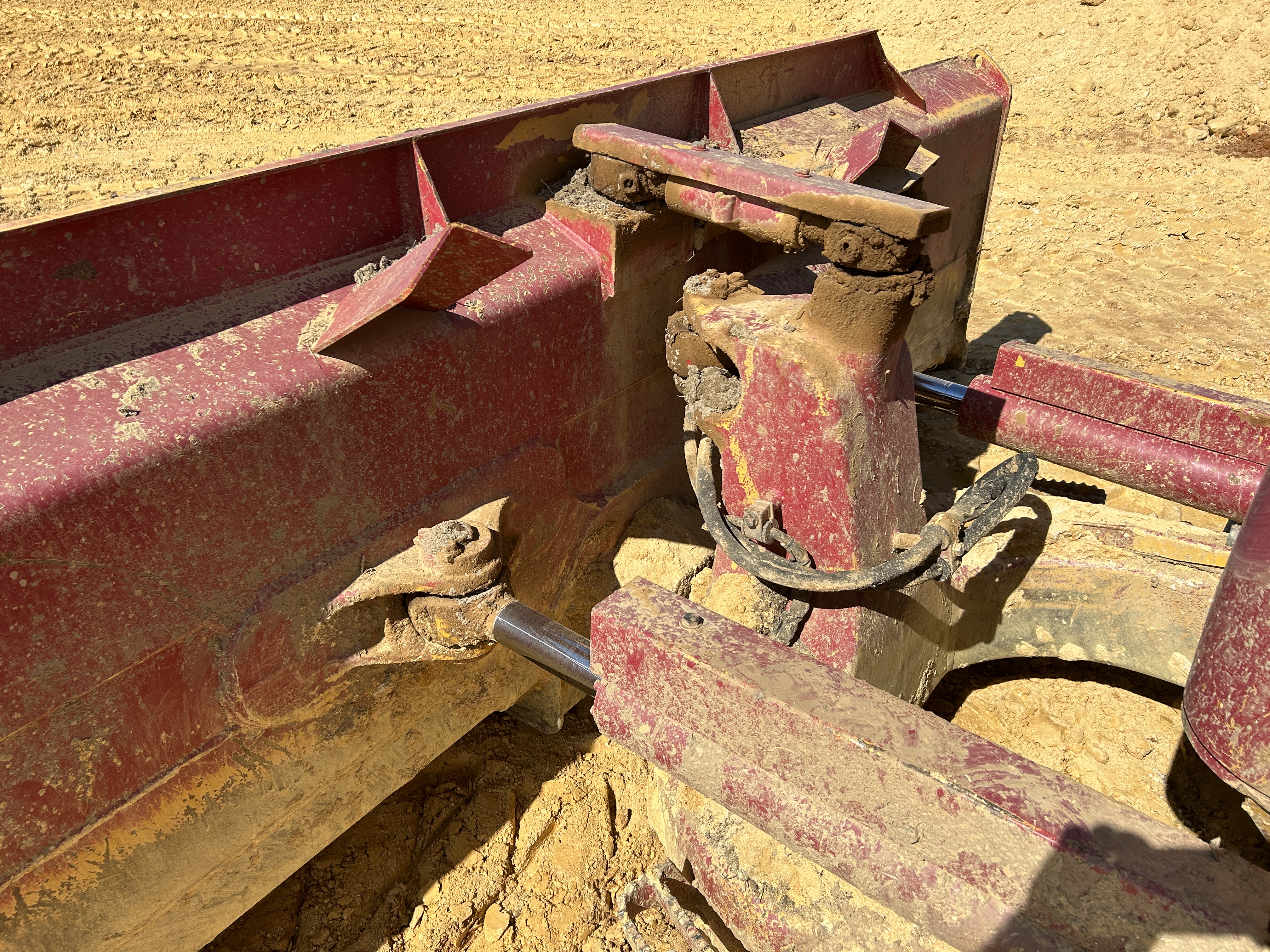 Used 2018 Komatsu D61PXi-24