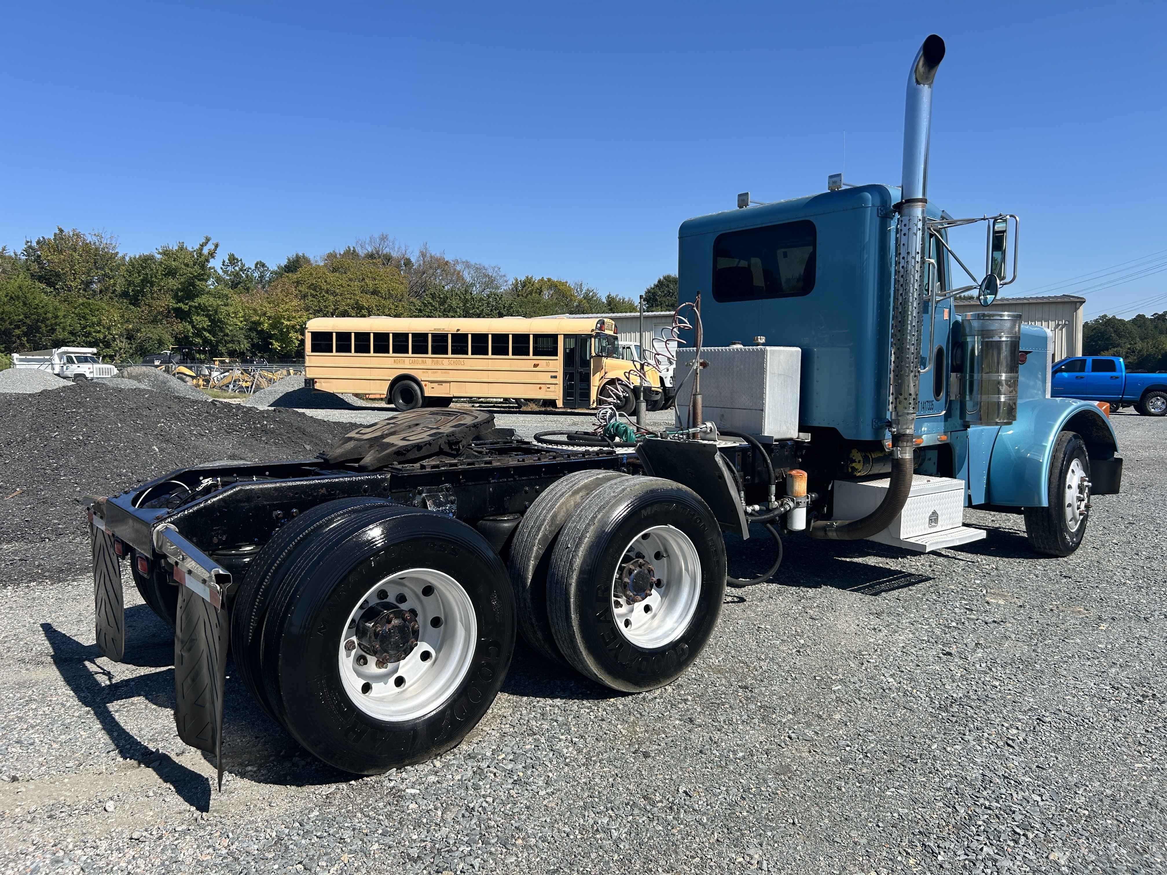 Used 1993 Peterbilt 379 Road Ta