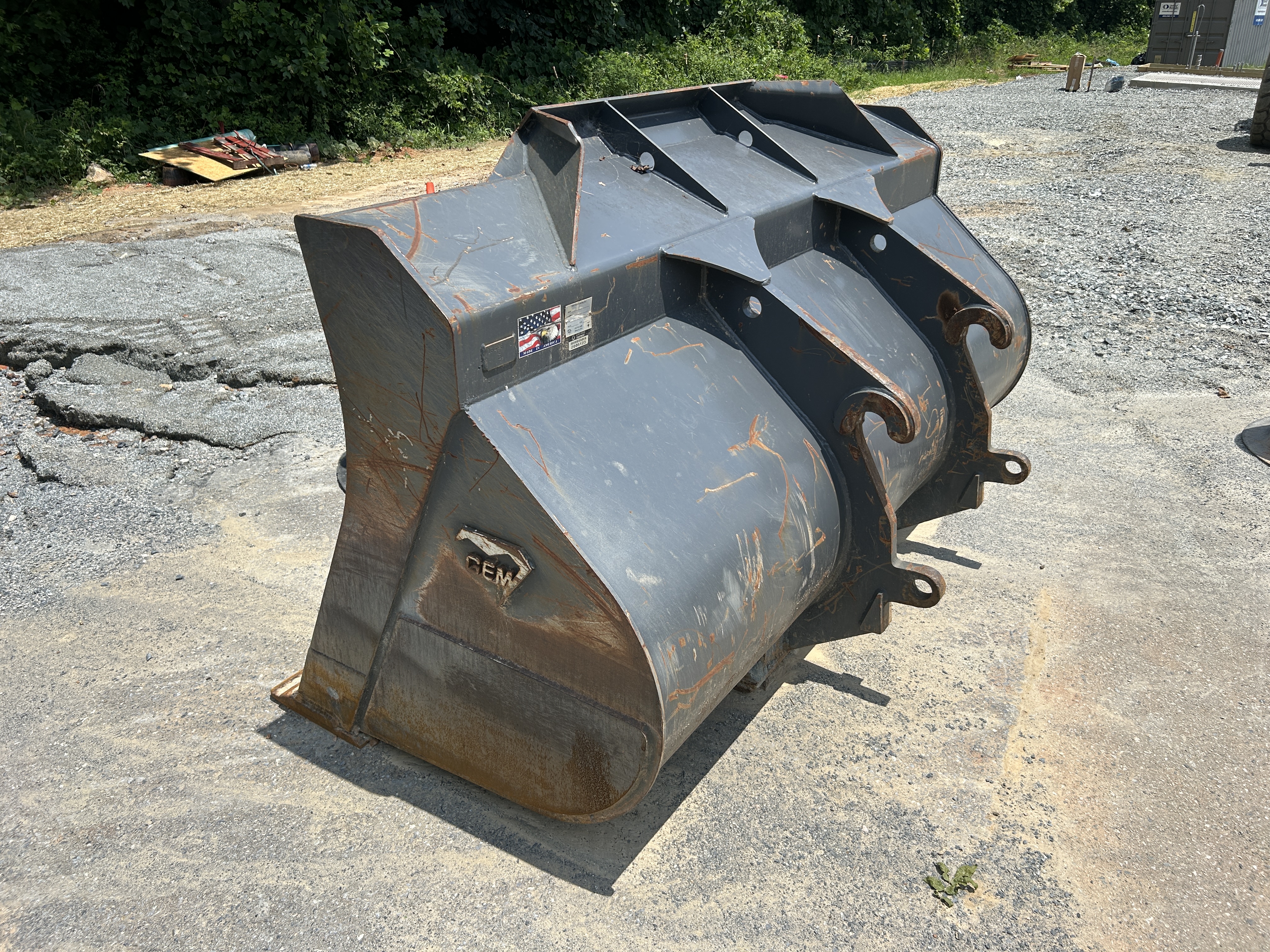 Used 2021 Deere 544 P Series