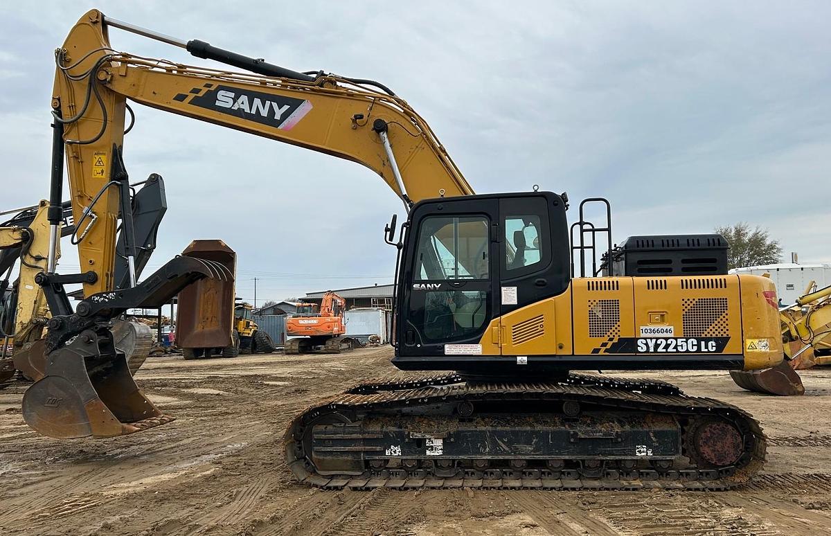 Used 2022 Sany SY225C