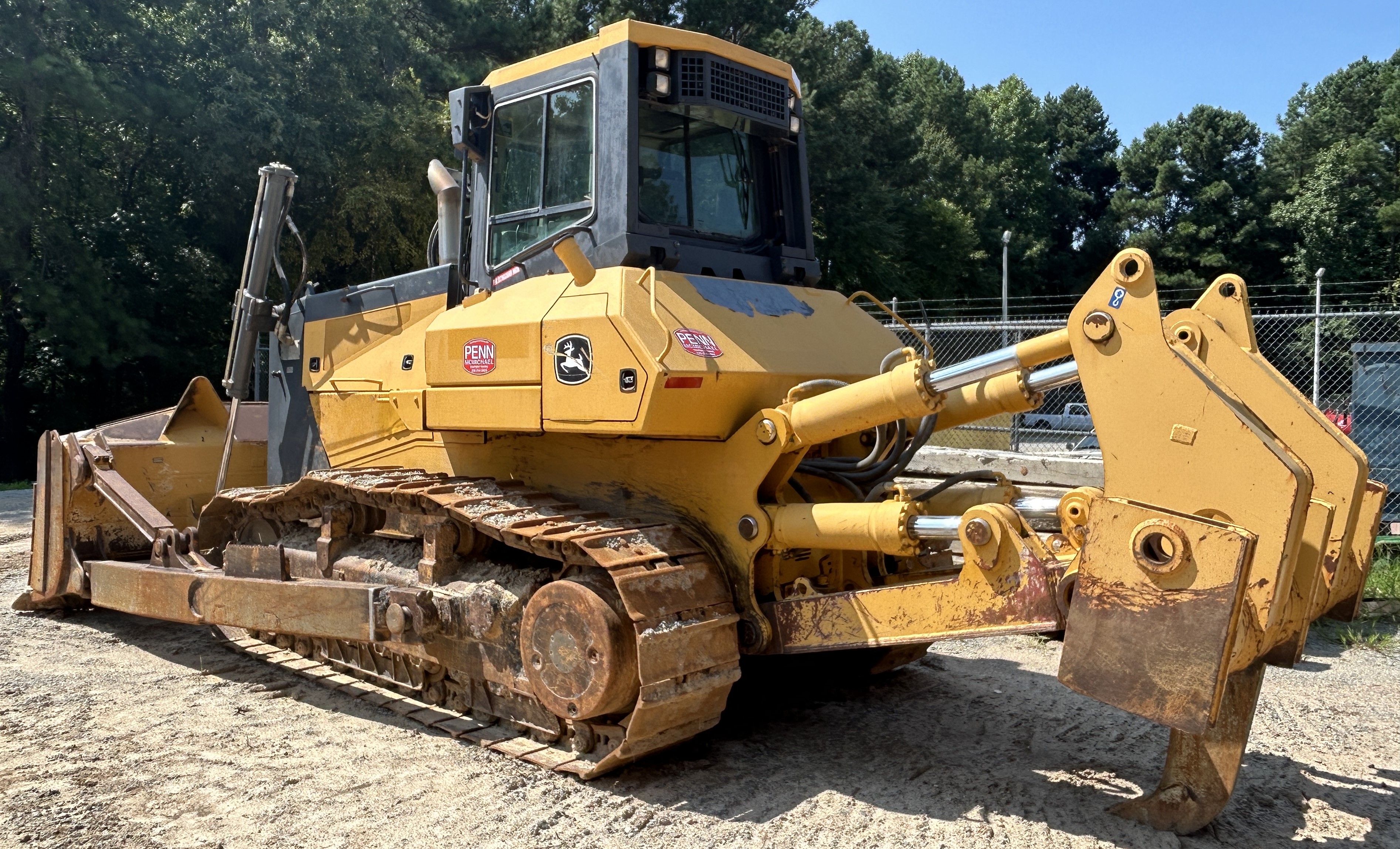 Used 2009 DEERE 950J (D7R size) with ripper