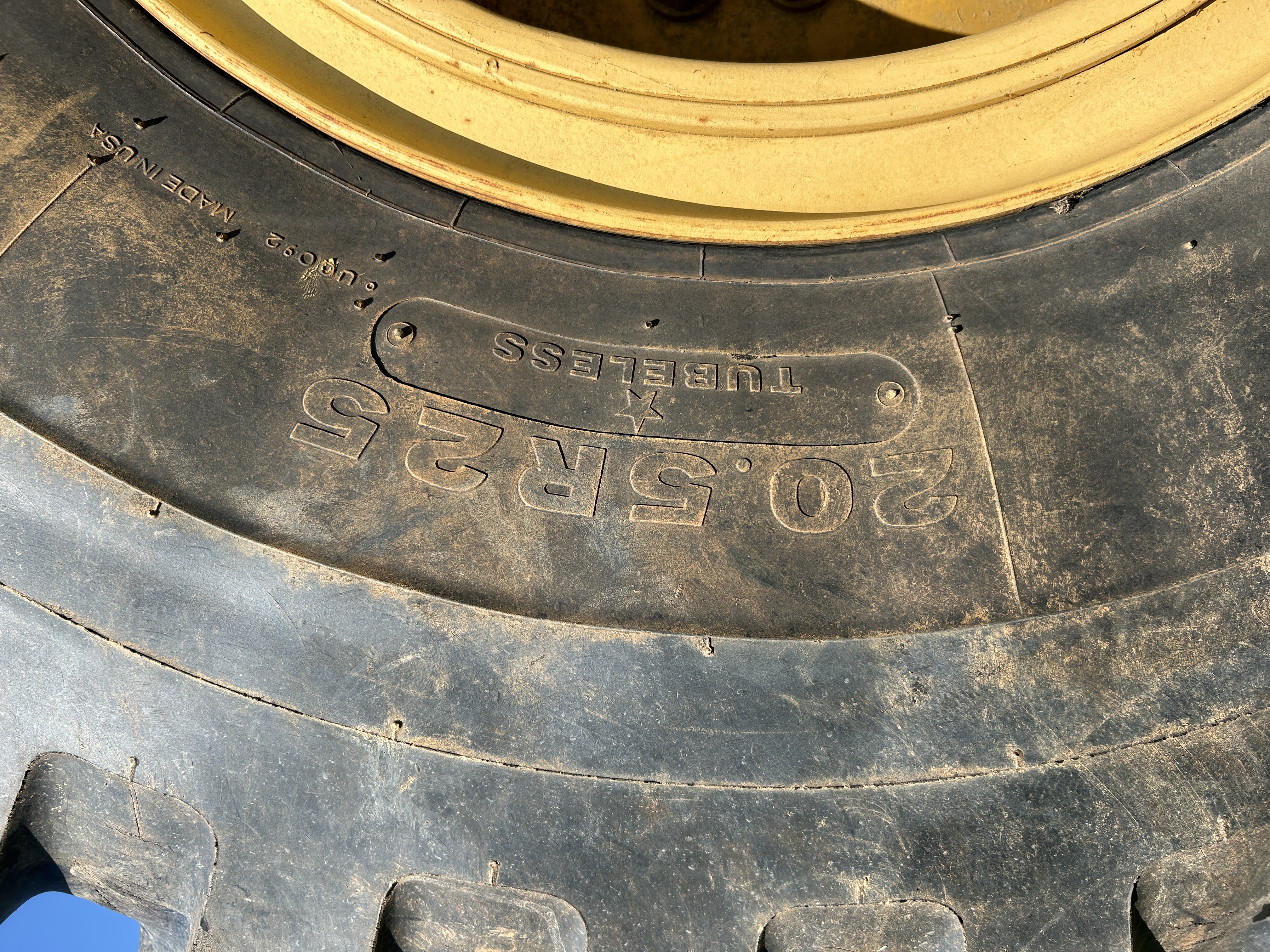 Used 2000 Deere 9400 with 4400 original hours